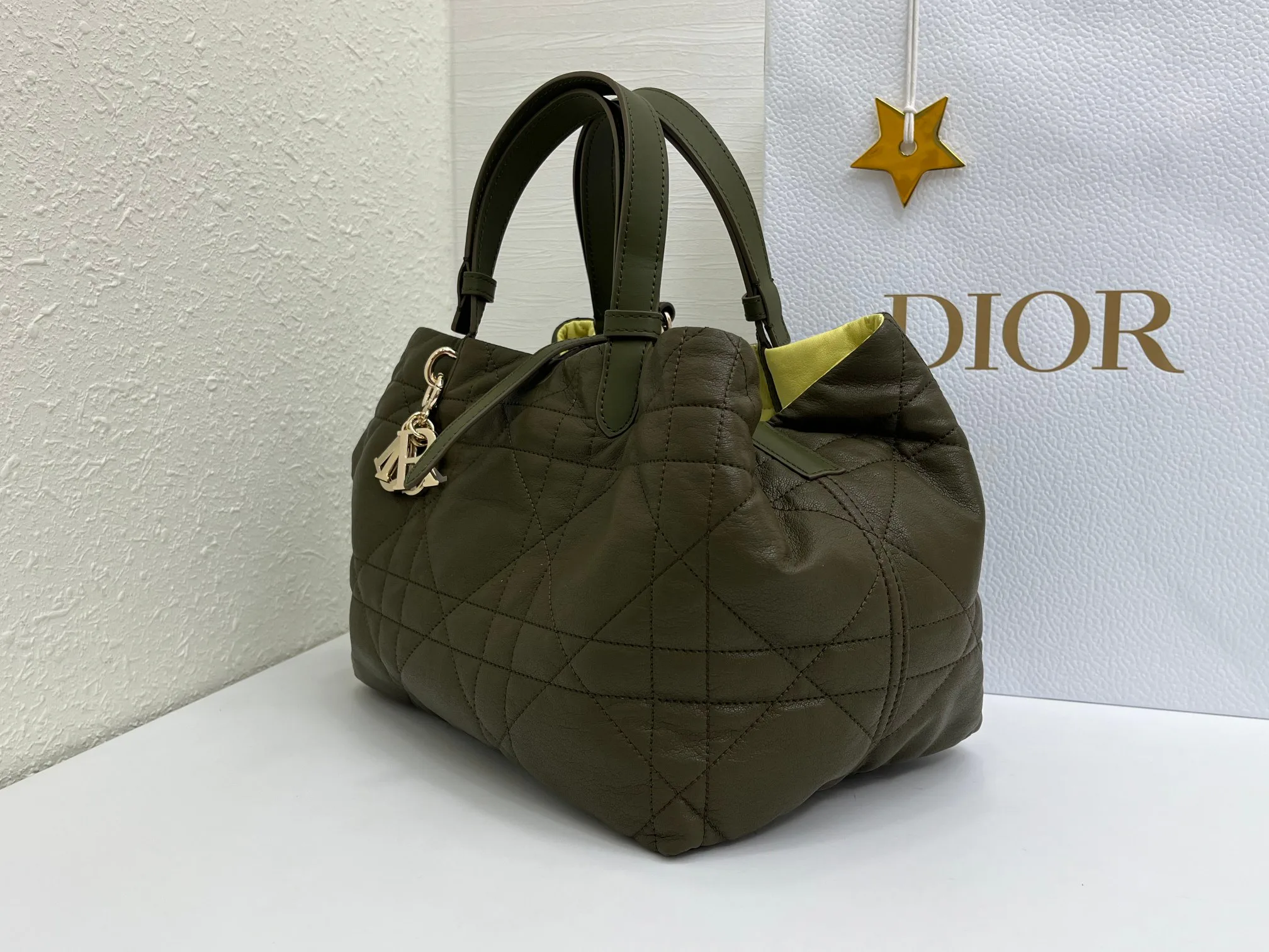 Классические Сумки Женские Christian Dior 17407077