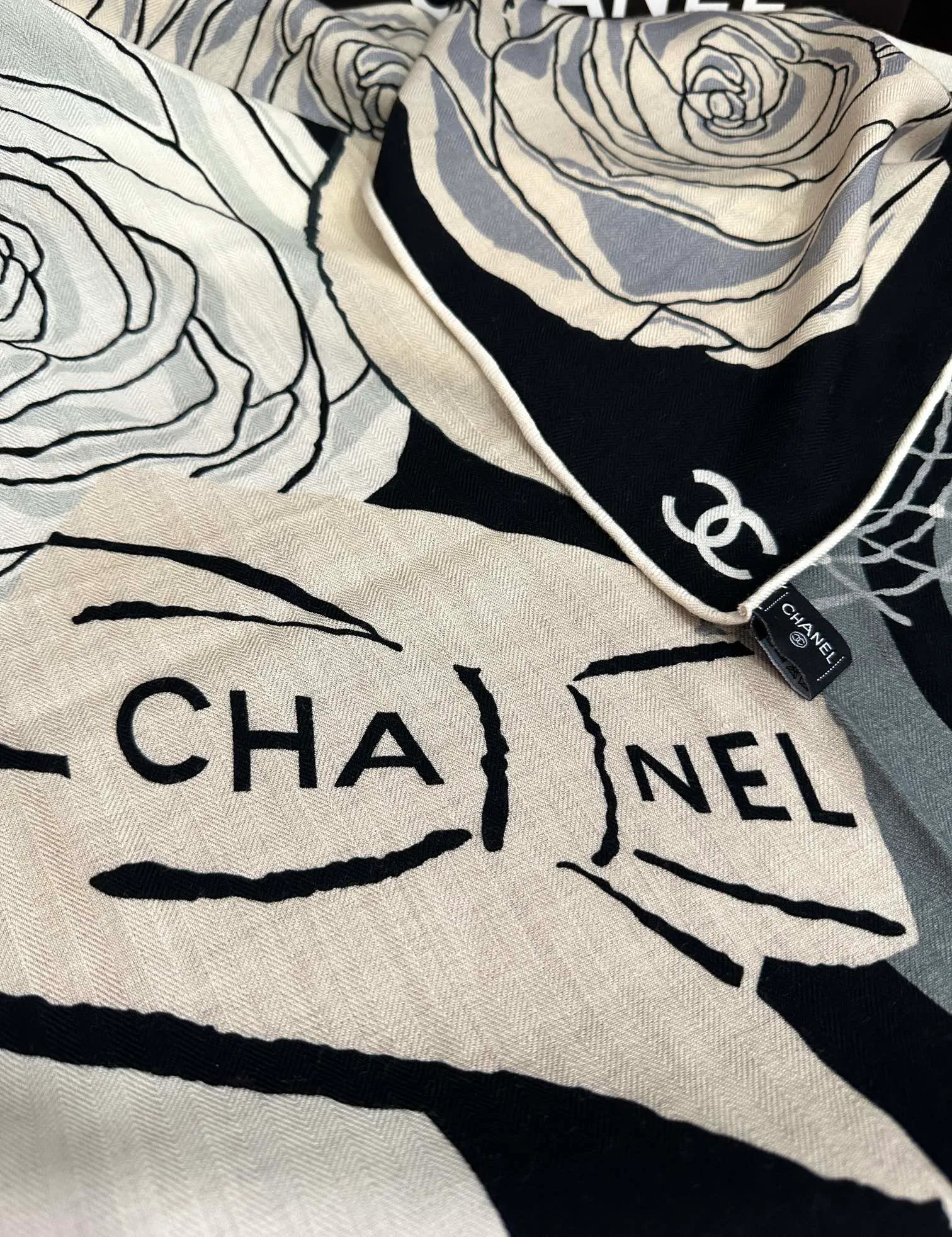 Платки Chanel 1490192