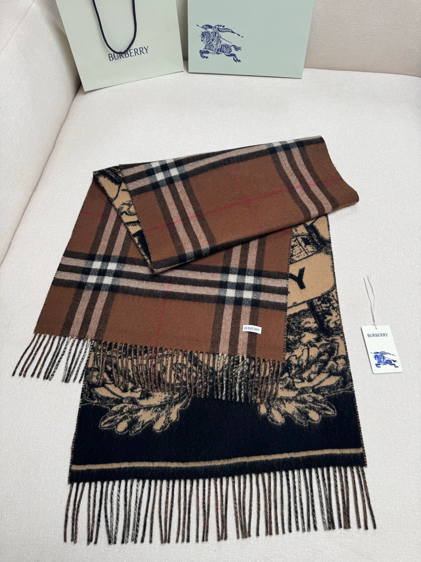 Шарфы Burberry 5020236