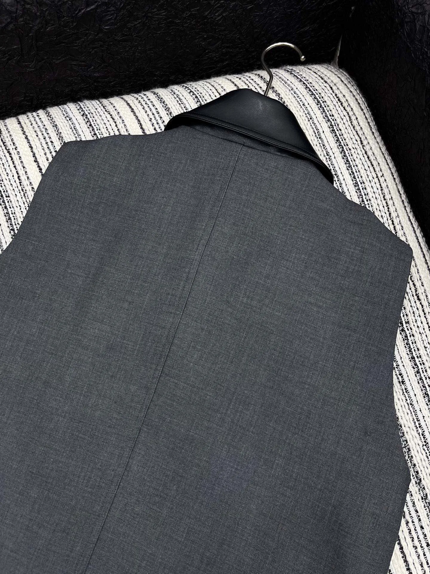 Жилеты Женские Saint Laurent 5478166