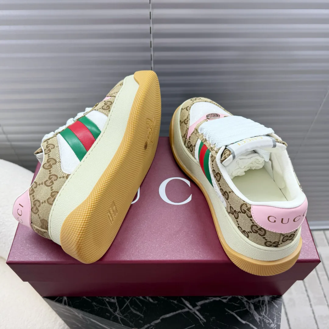 Кроссовки Женские Gucci 18011386