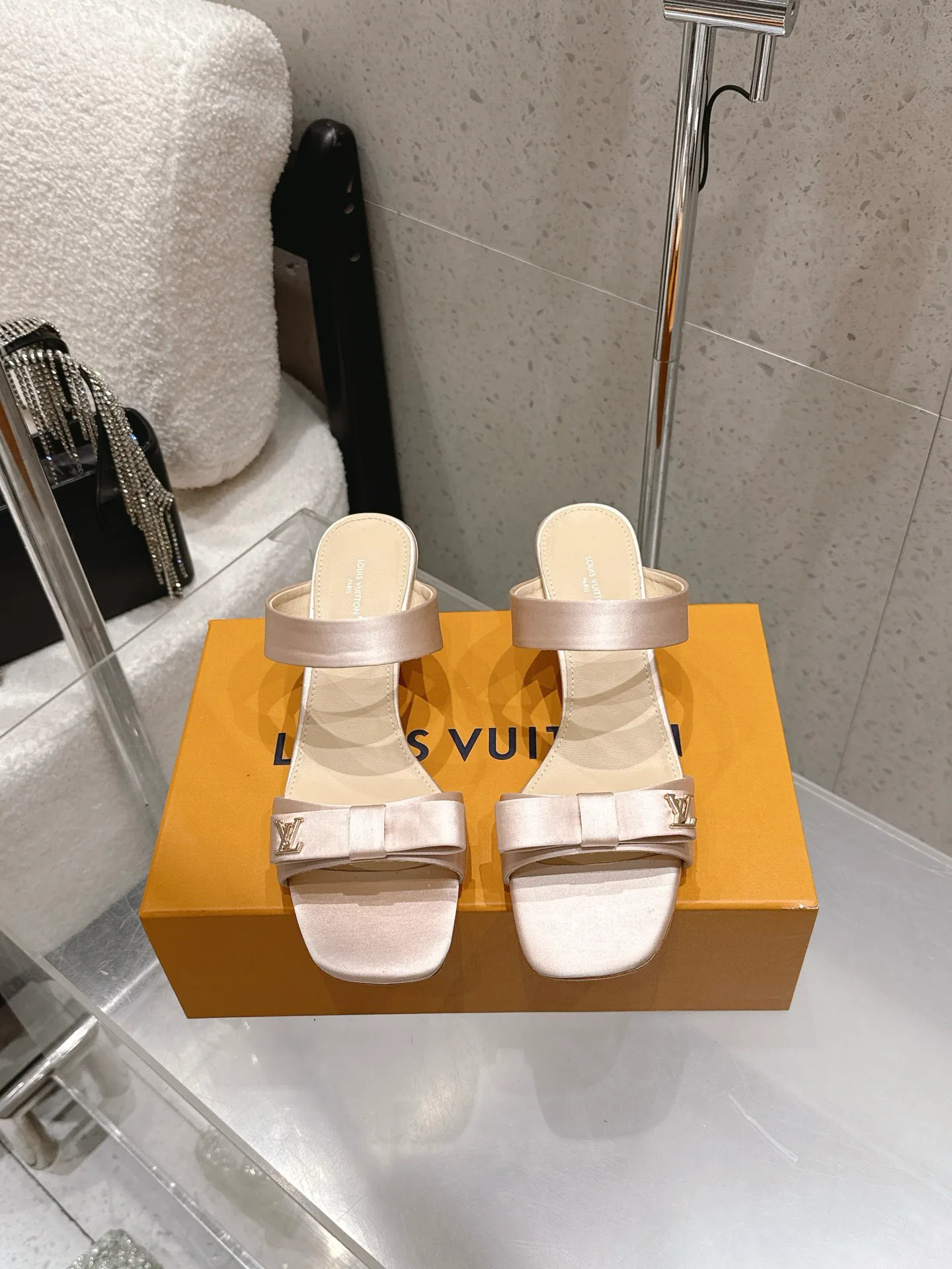 Туфли Женские Louis Vuitton 13078840
