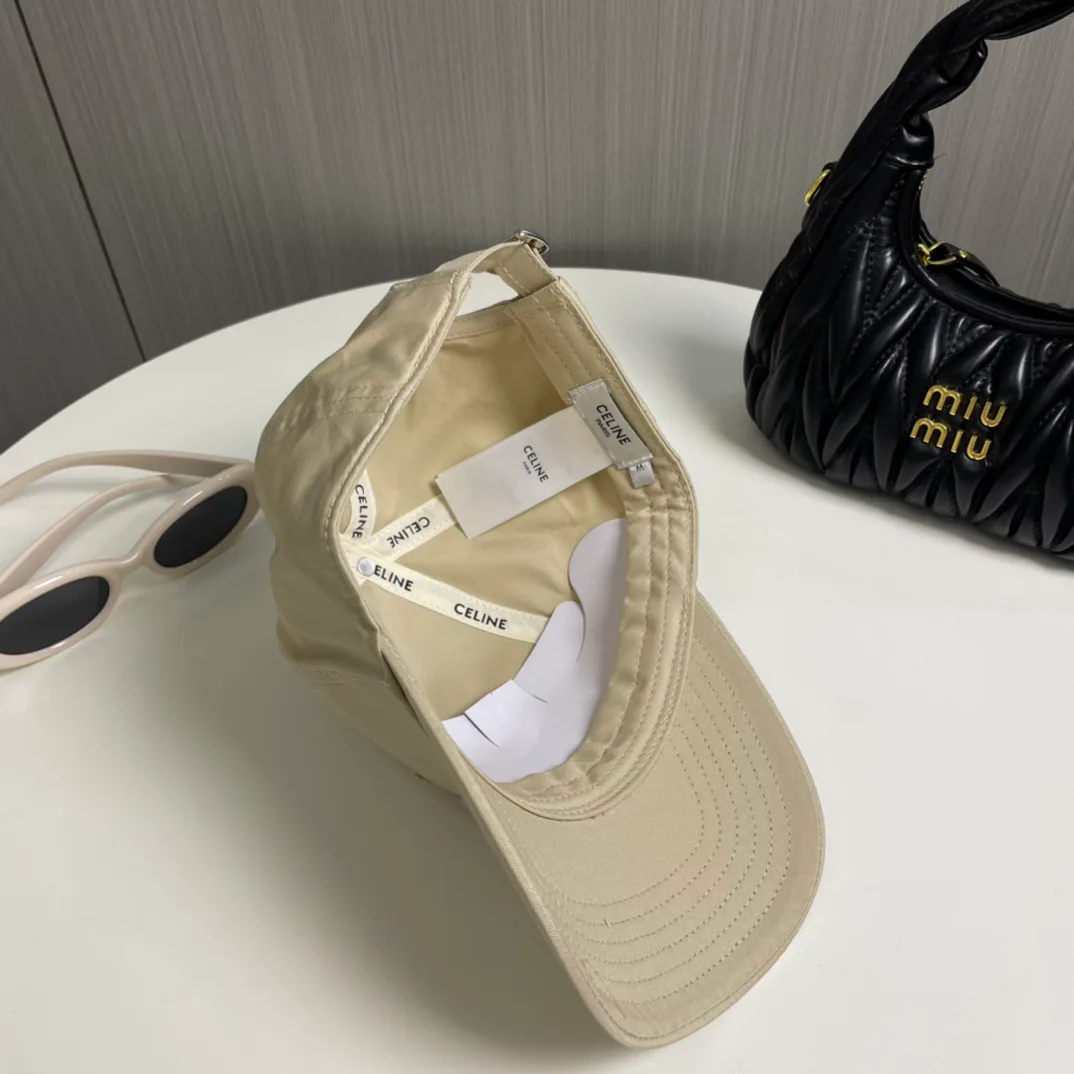 Головные Уборы Celine 13294330