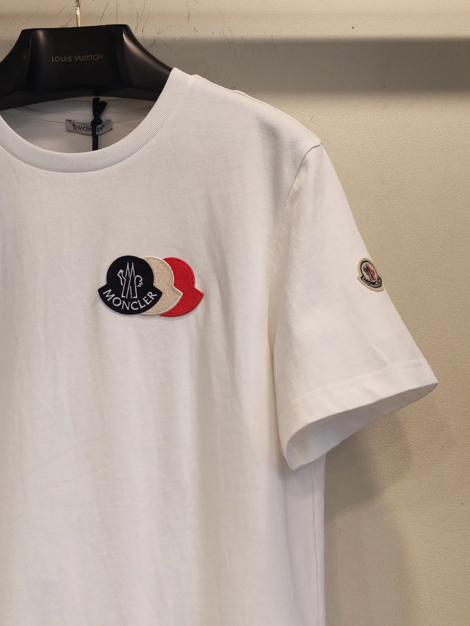 Футболки Женские Moncler 1178369