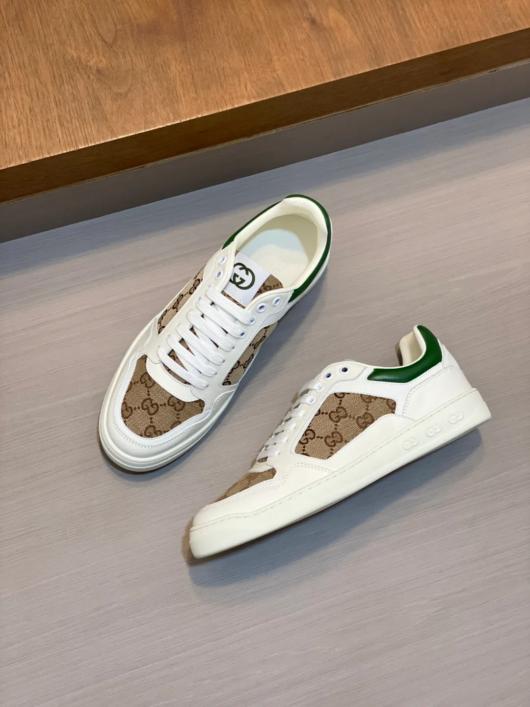 Кроссовки Мужские Gucci 18078994