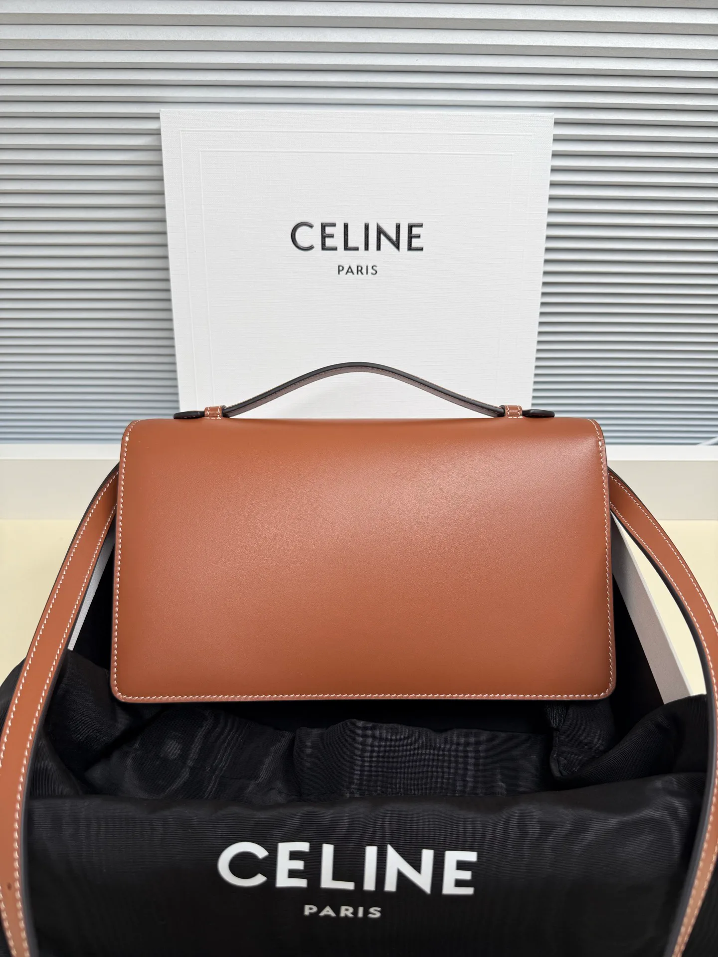 Классические Сумки Женские Celine 11664927