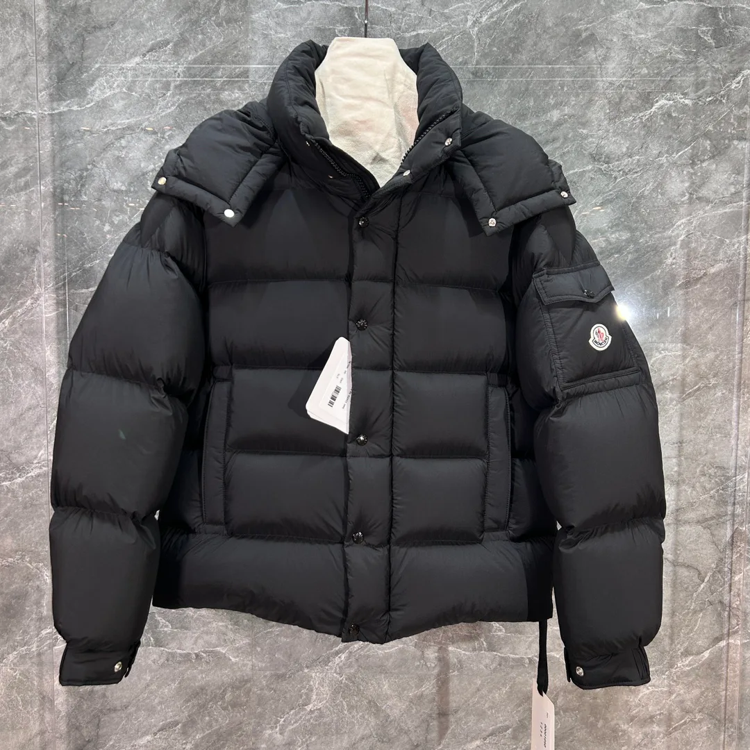 Куртки И Пуховики Женские Moncler 18134087
