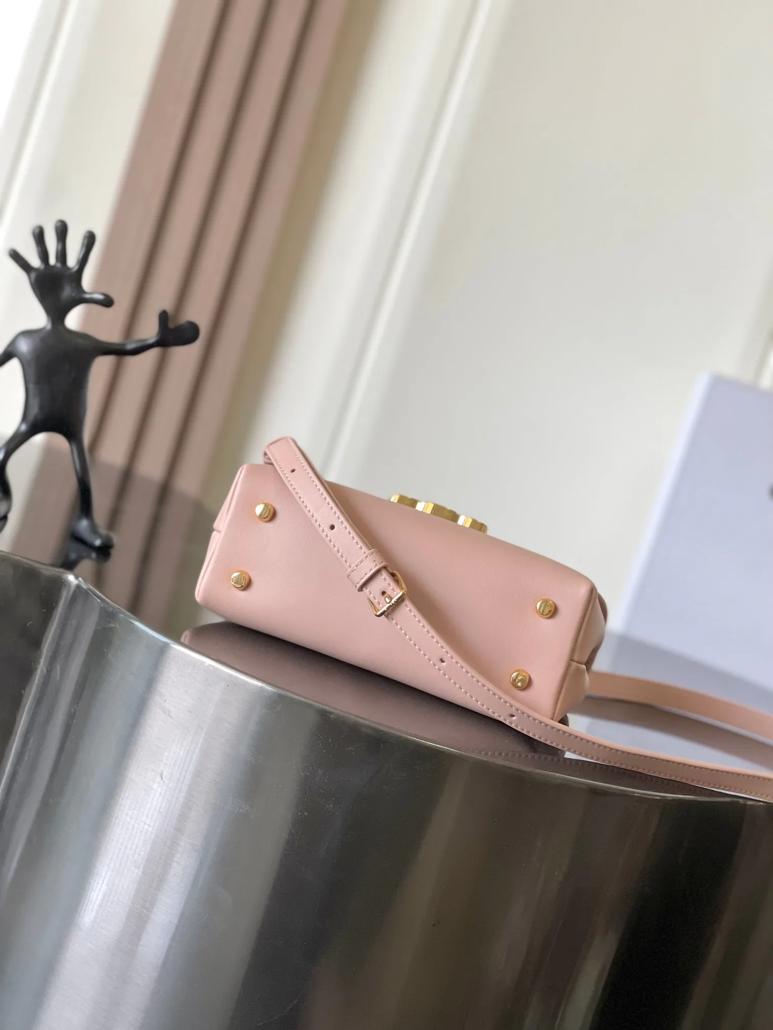 Сумки На Ремне Женские Celine 423833