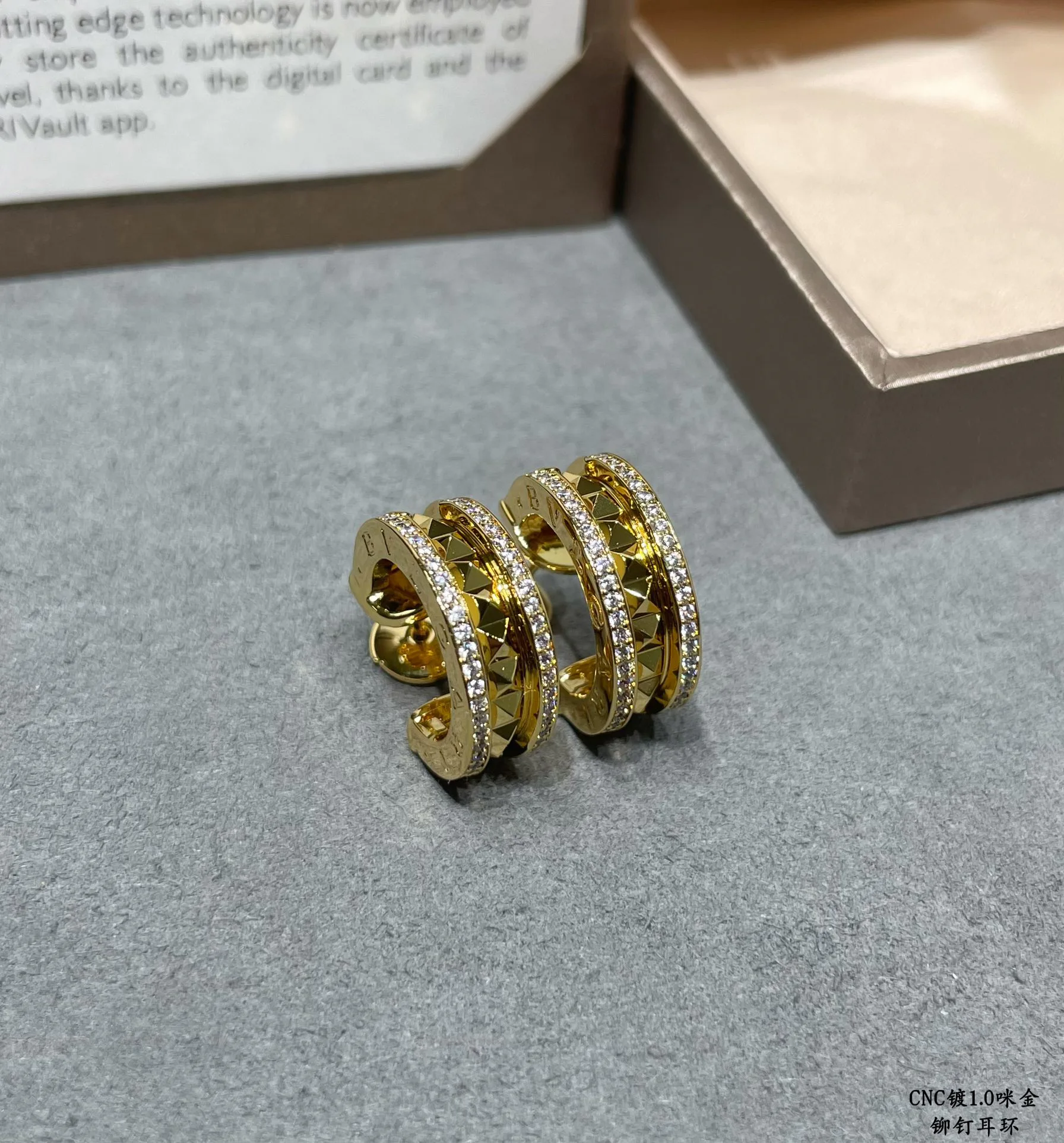Бижутерия Bvlgari 10823535