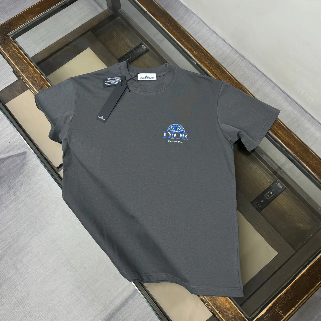 Футболки Женские Stone Island 10620132