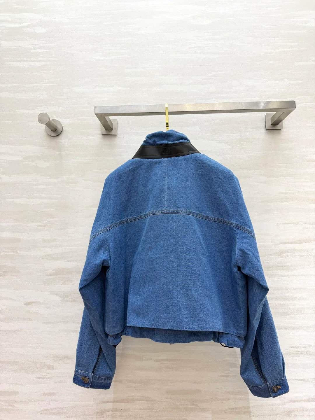Куртки И Пуховики Женские Loewe 18276907