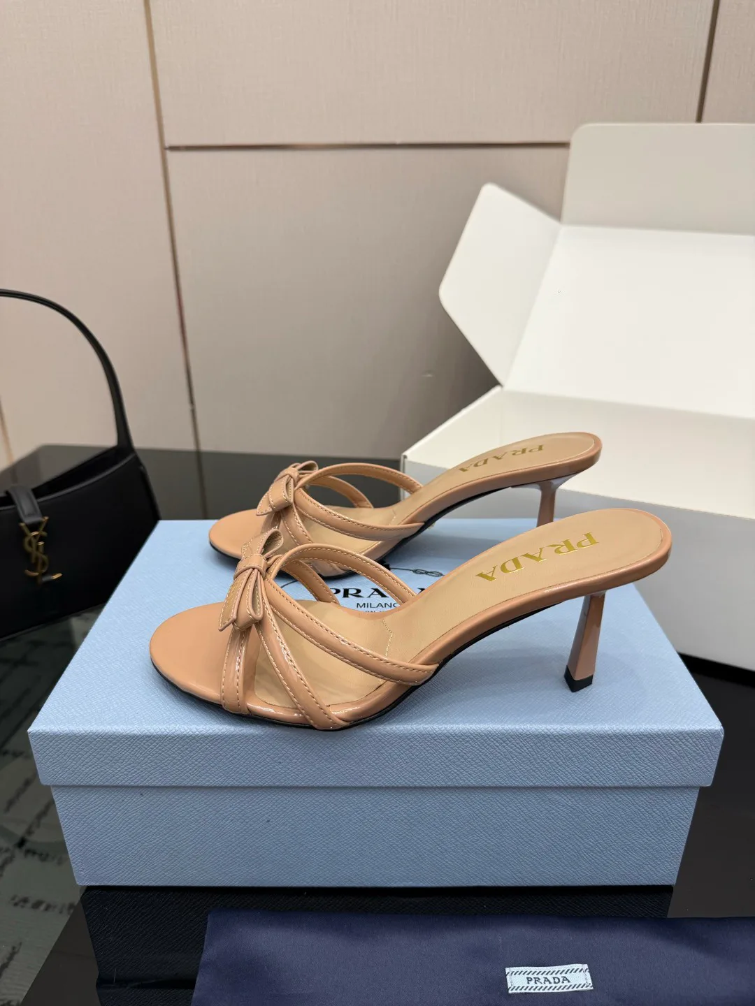 Босоножки Женские Prada 16960880
