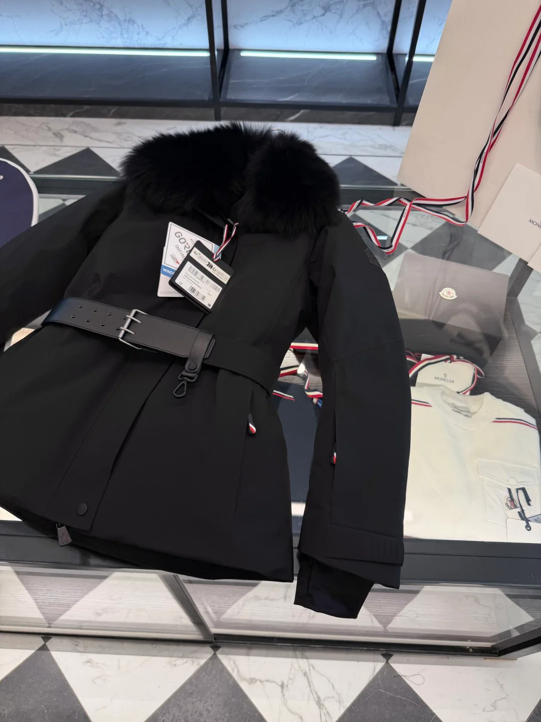 Куртки И Пуховики Женские Moncler 795225