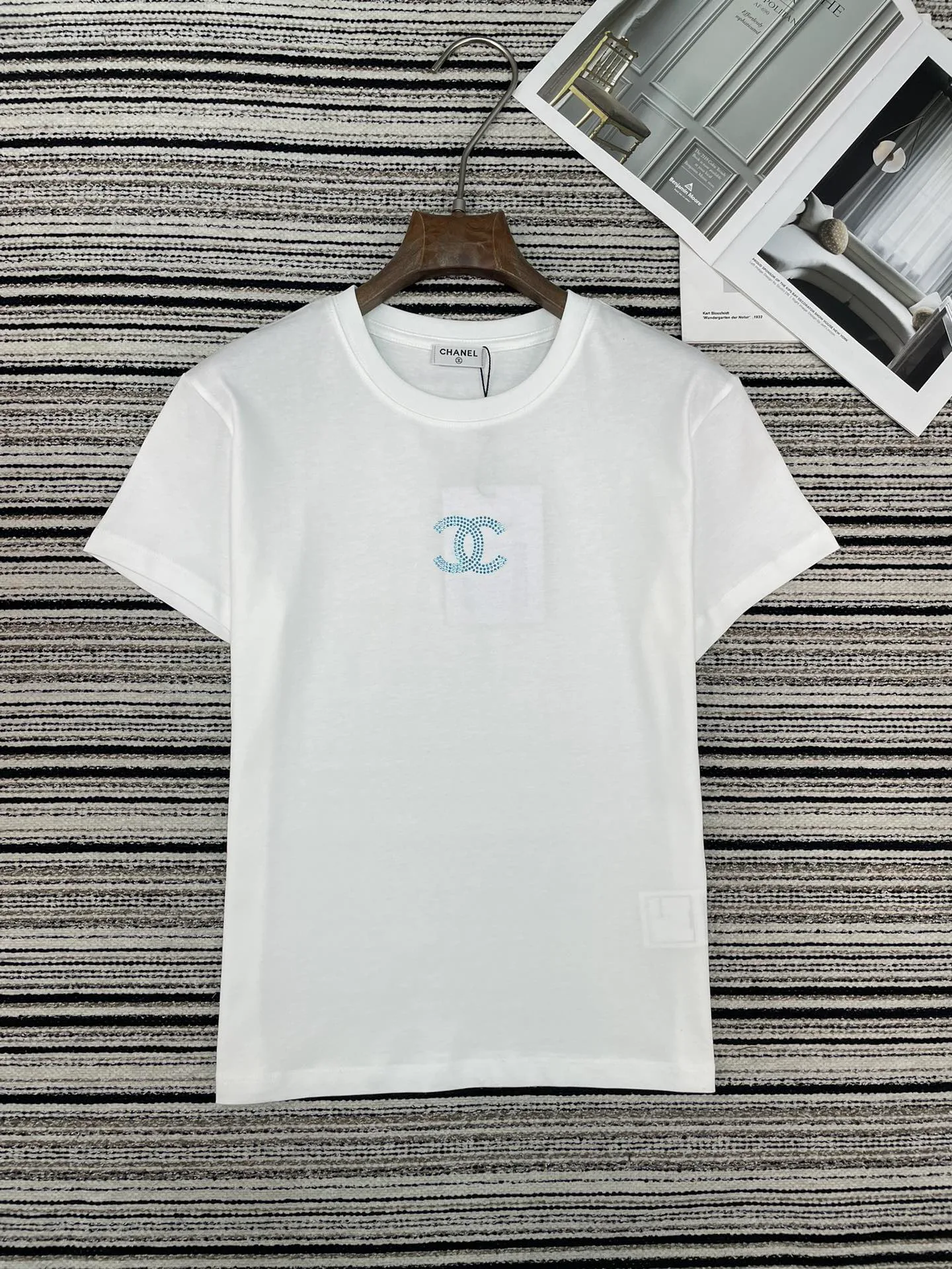 Футболки Женские Chanel 11429373