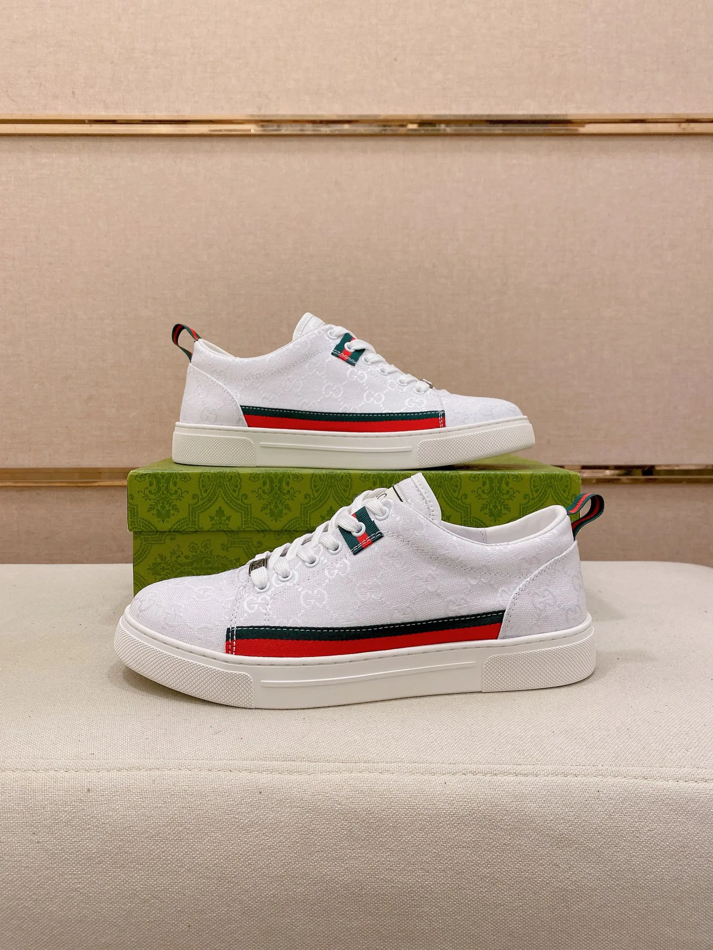 Кроссовки Мужские Gucci 13563470