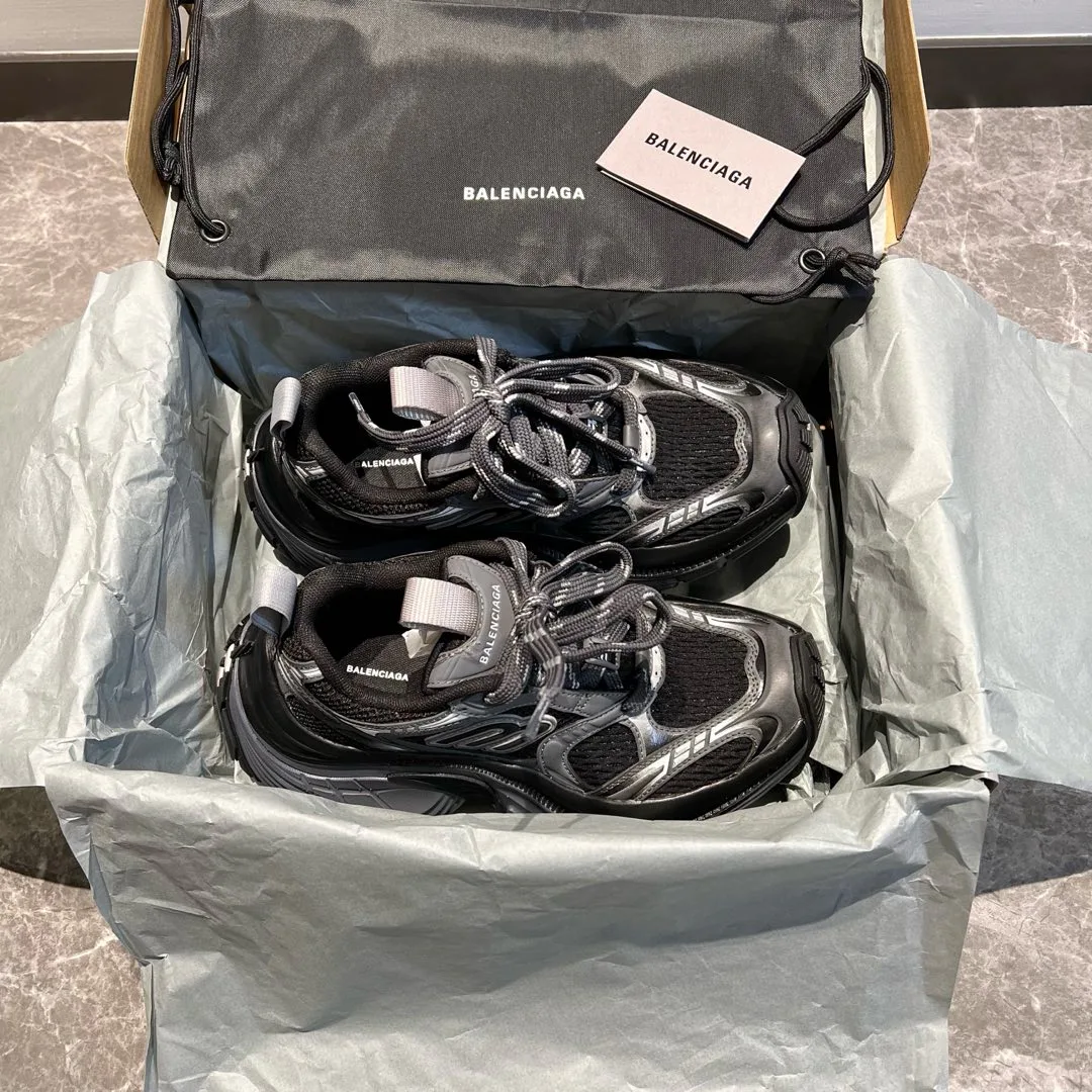 Кроссовки Женские Balenciaga 10083254