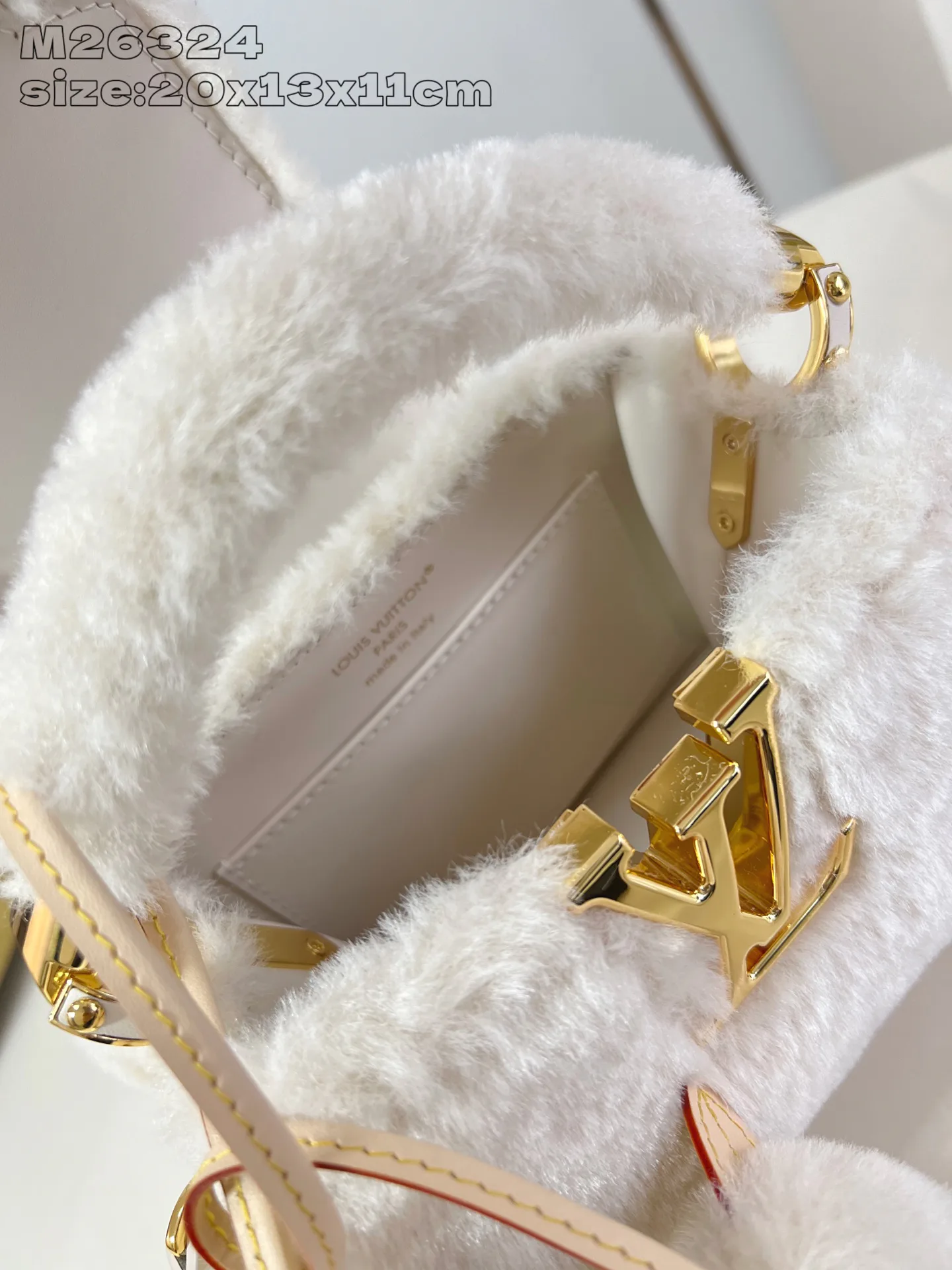 Клатчи Женские Louis Vuitton 617196