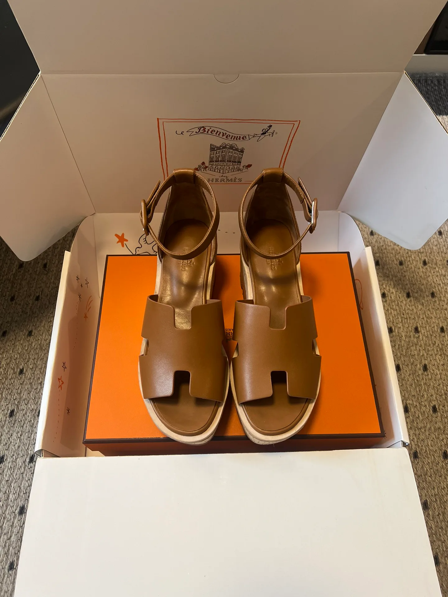 Босоножки Женские Hermes 10209640