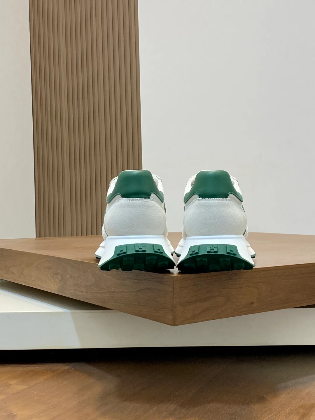 Кроссовки Мужские Hogan 338075