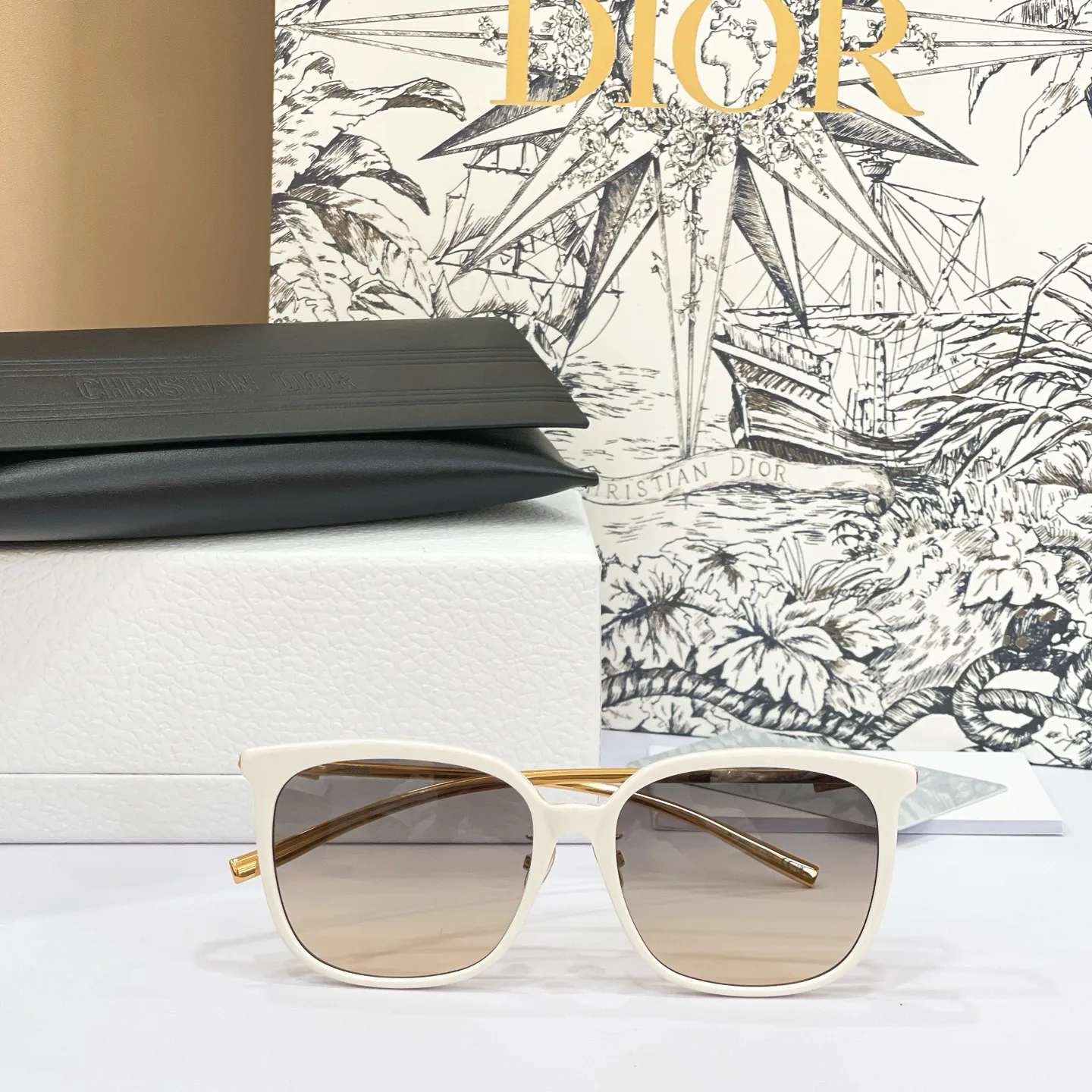 Очки Christian Dior 17381306