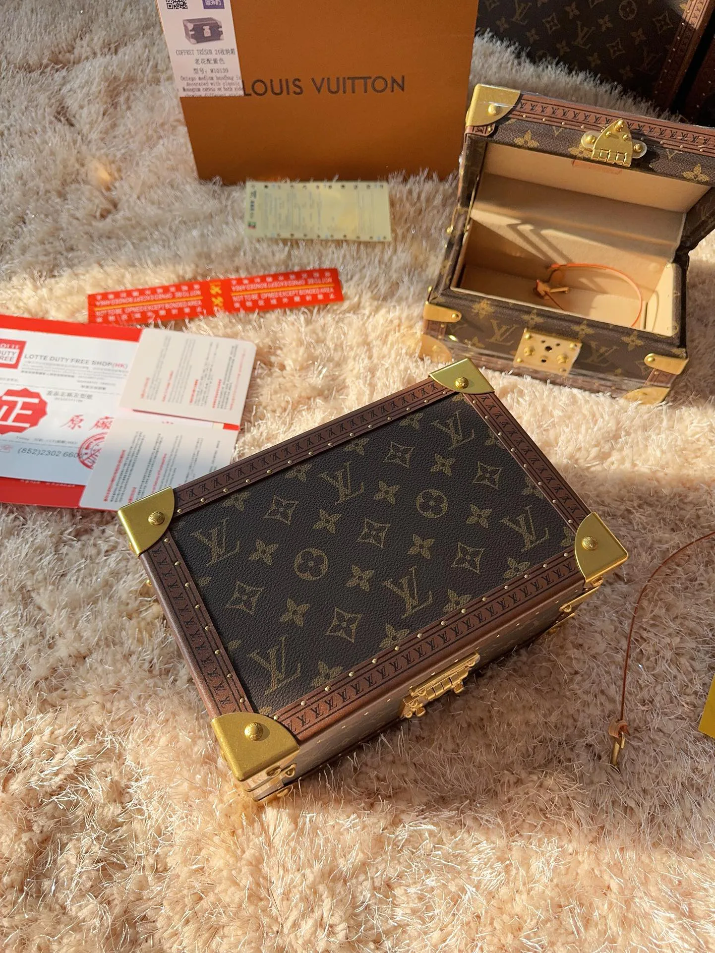 Бижутерия Louis Vuitton 233168