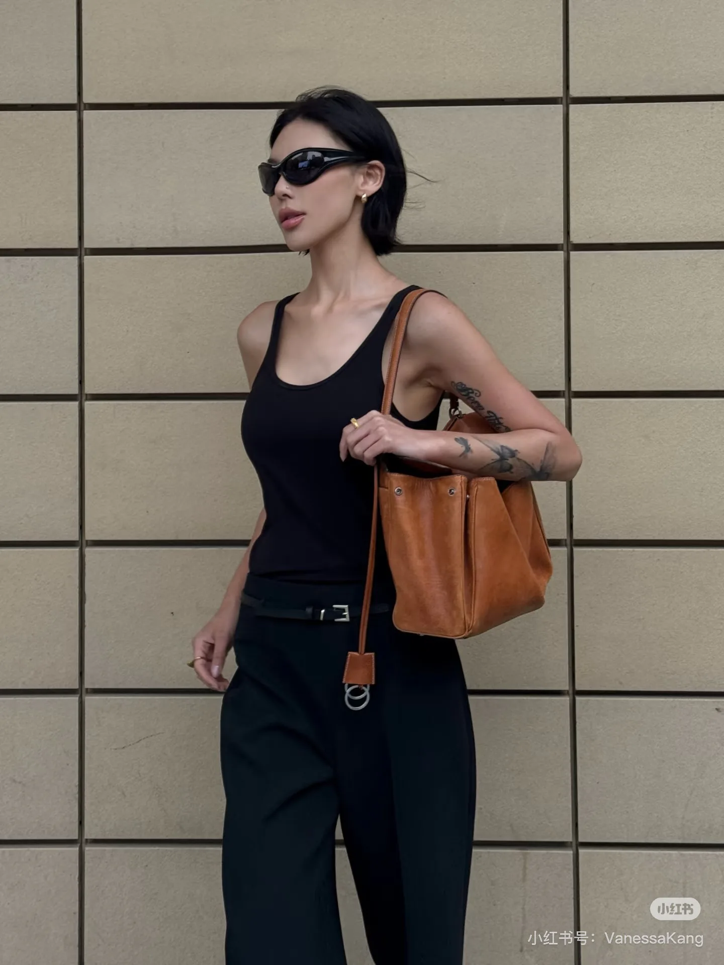 Классические Сумки Женские Balenciaga 6566571