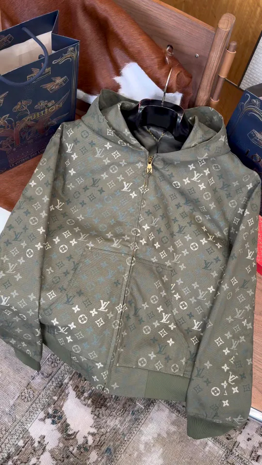 Куртки И Пуховики Мужские Louis Vuitton 5877487