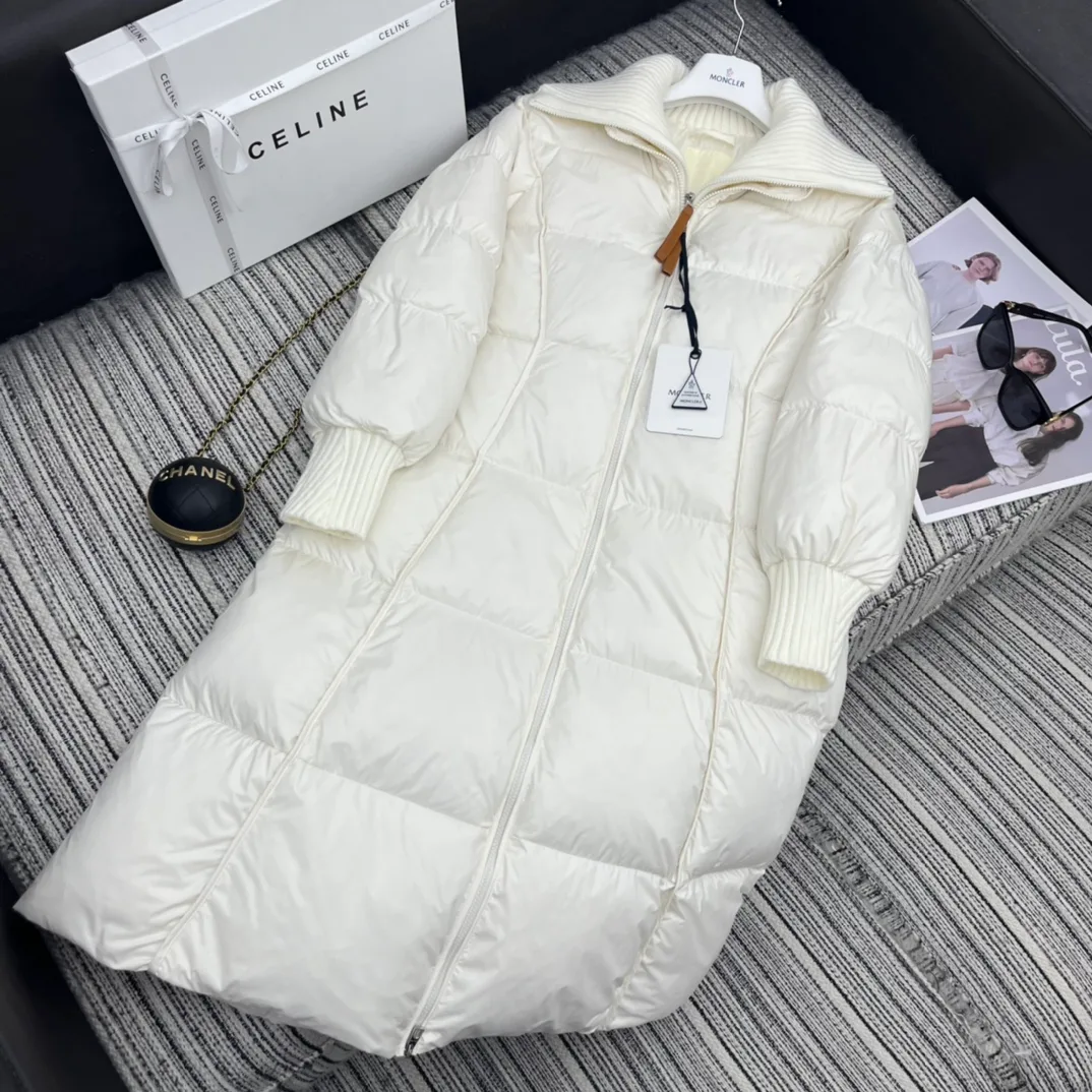 Пуховики Женские Moncler 3735