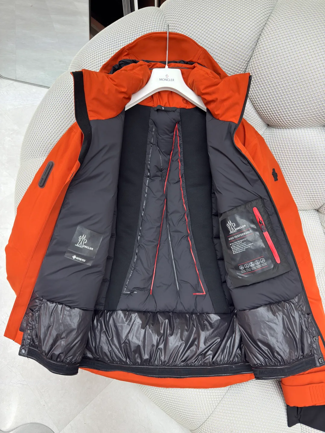 Куртки И Пуховики Мужские Moncler 495376
