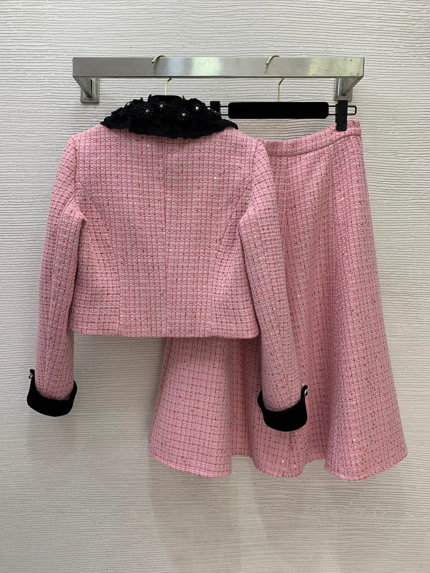 Костюмы Женские Chanel 1565155