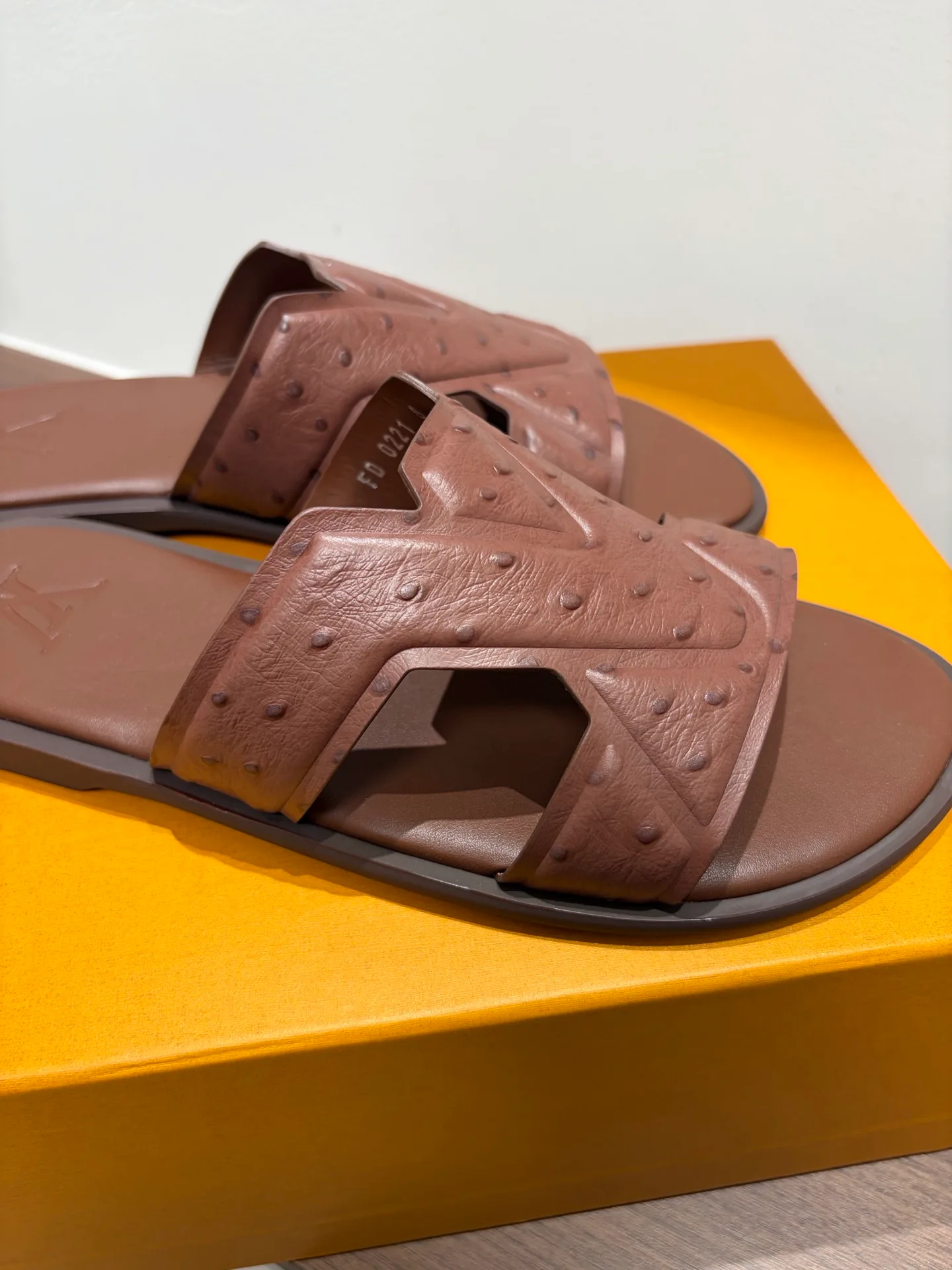 Шлепанцы Мужские Louis Vuitton 12826633