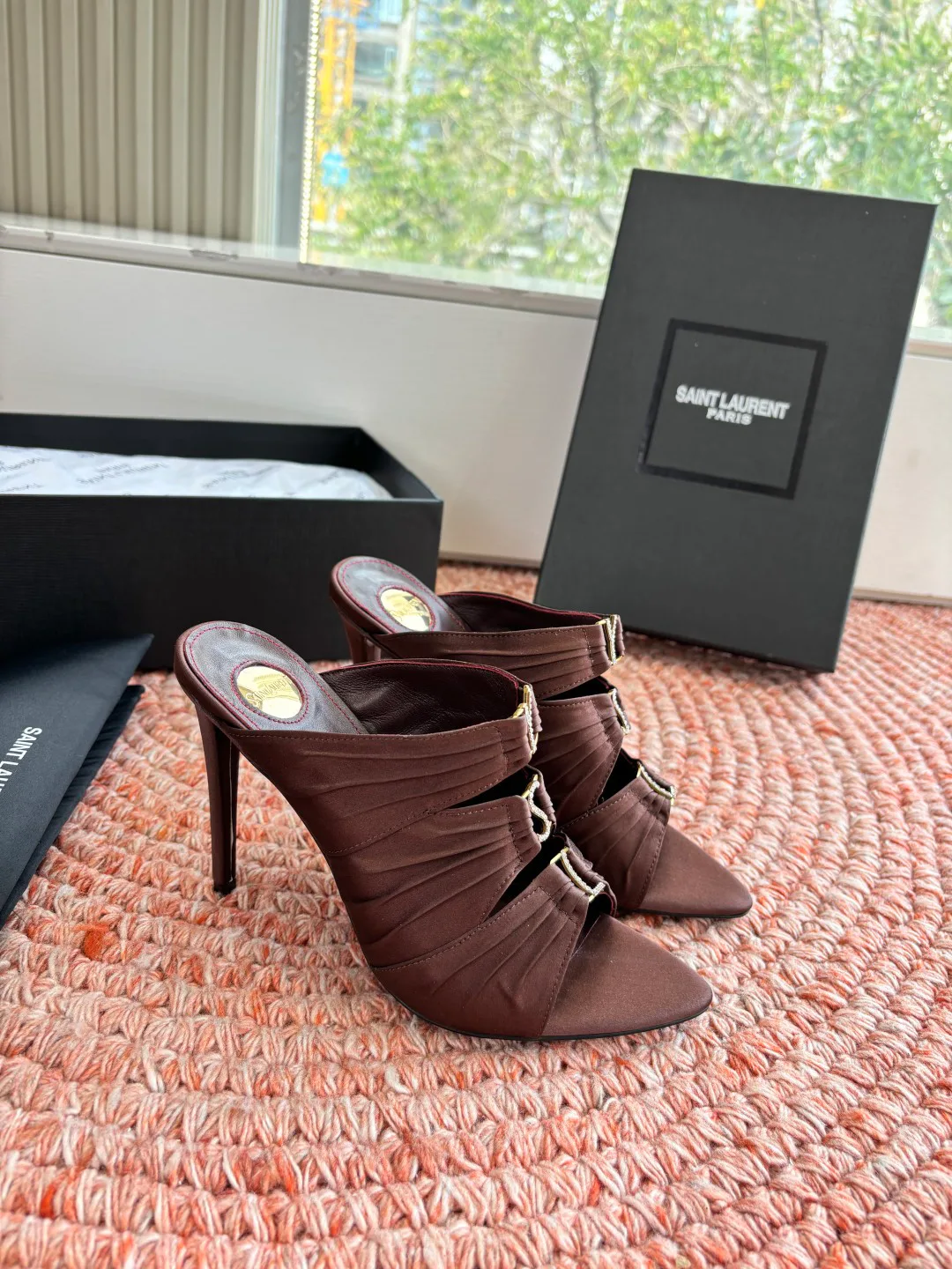 Босоножки Женские Saint Laurent 10211622