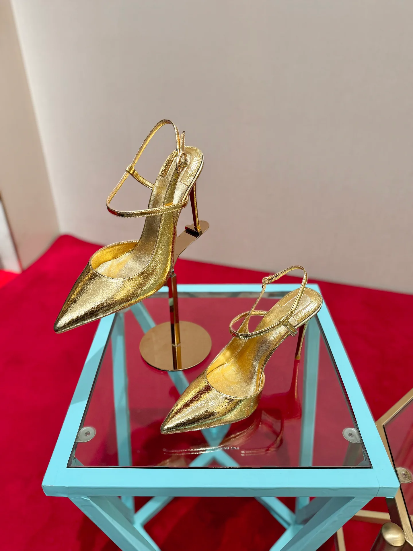 Туфли Женские Christian Louboutin 11648901
