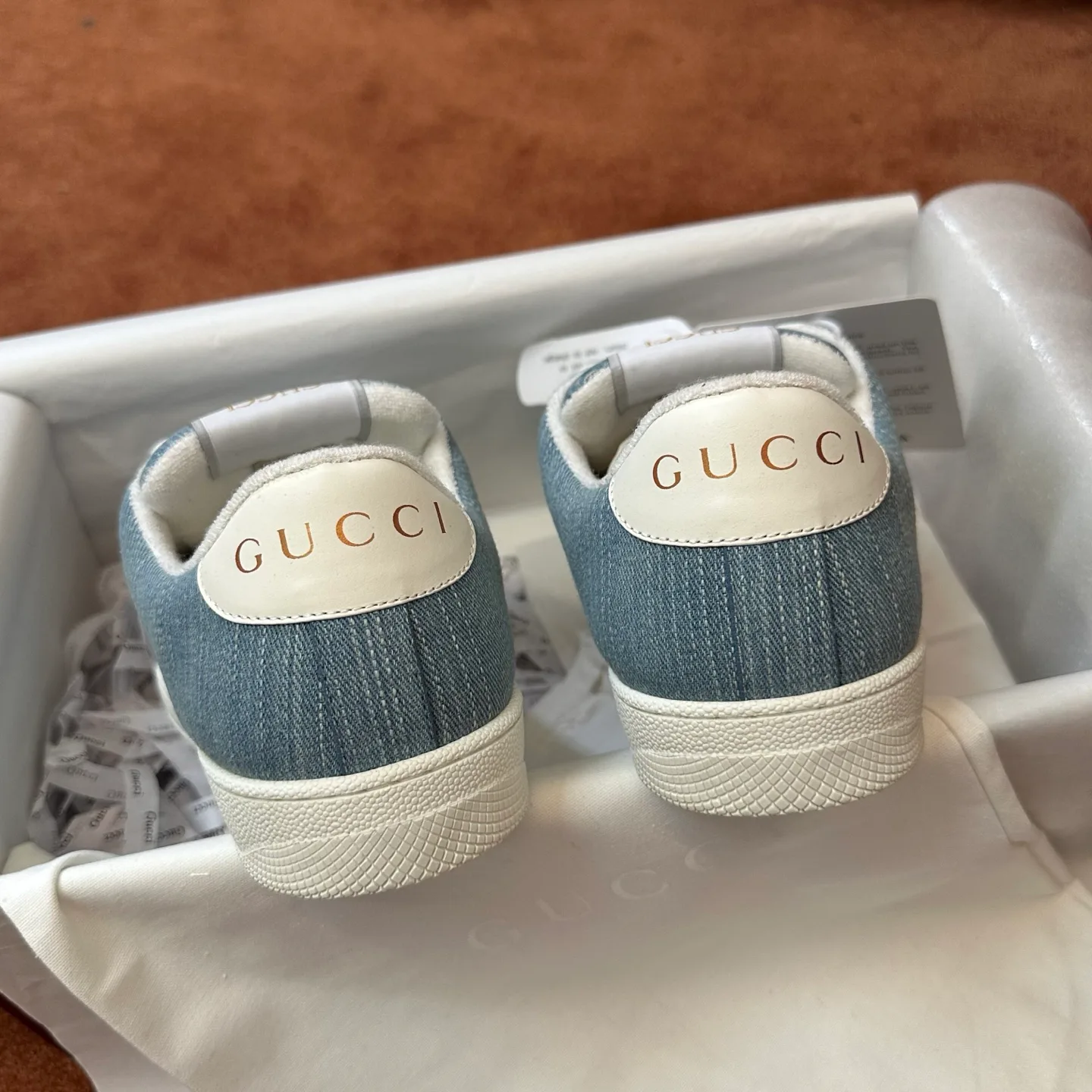 Кроссовки Женские Gucci 698246