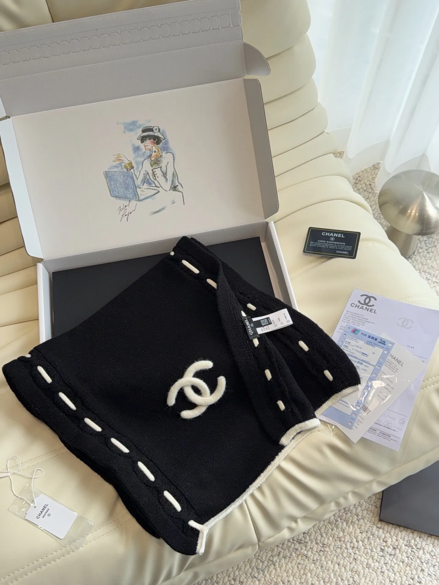 Шарфы Chanel 18105409