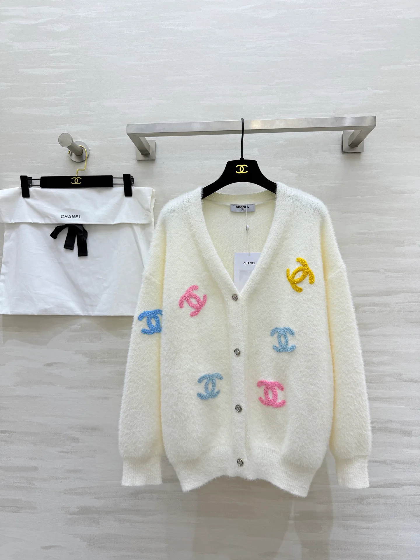 Джемперы И Свитеры Женские Chanel 6049179