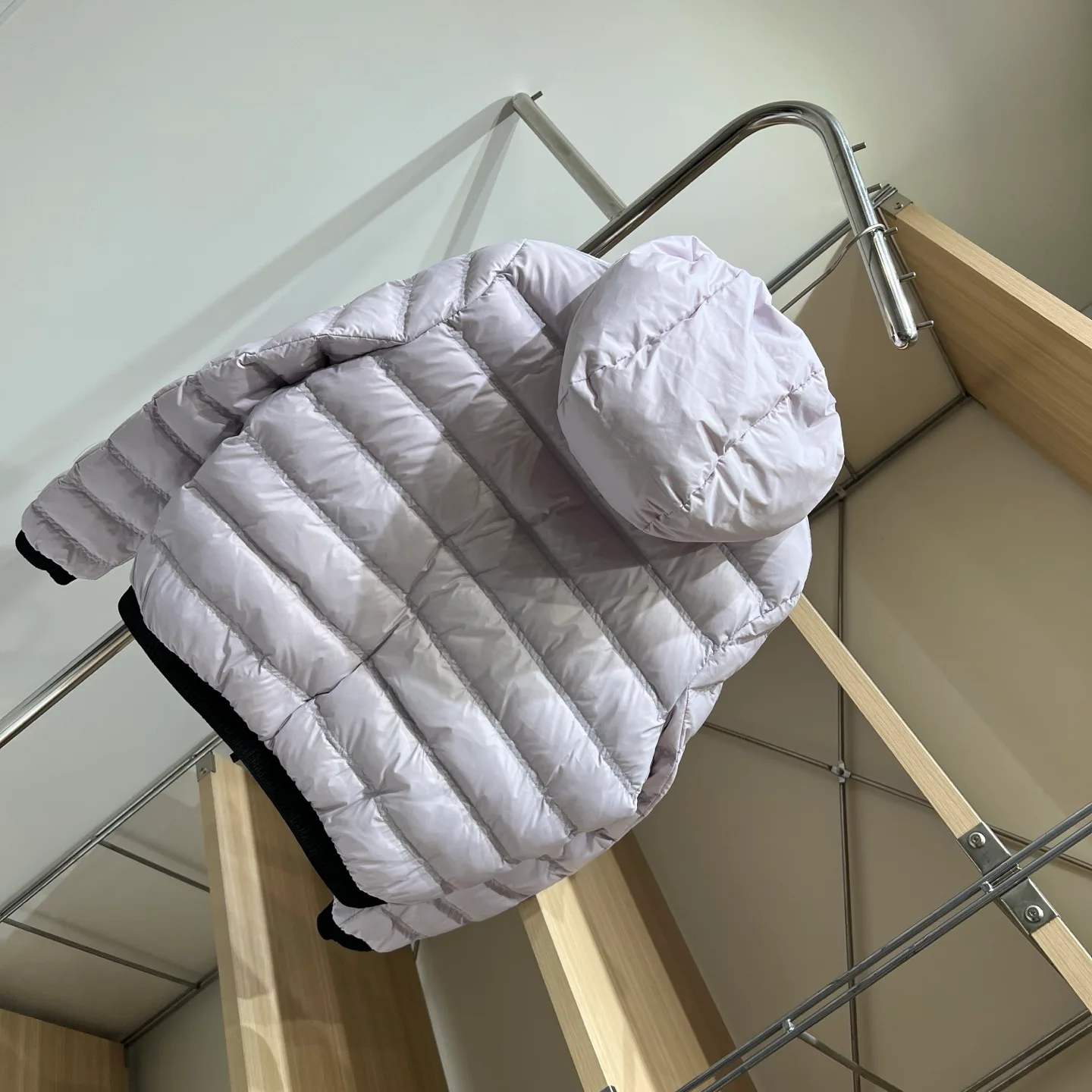 Куртки И Пуховики Женские Moncler 18001761