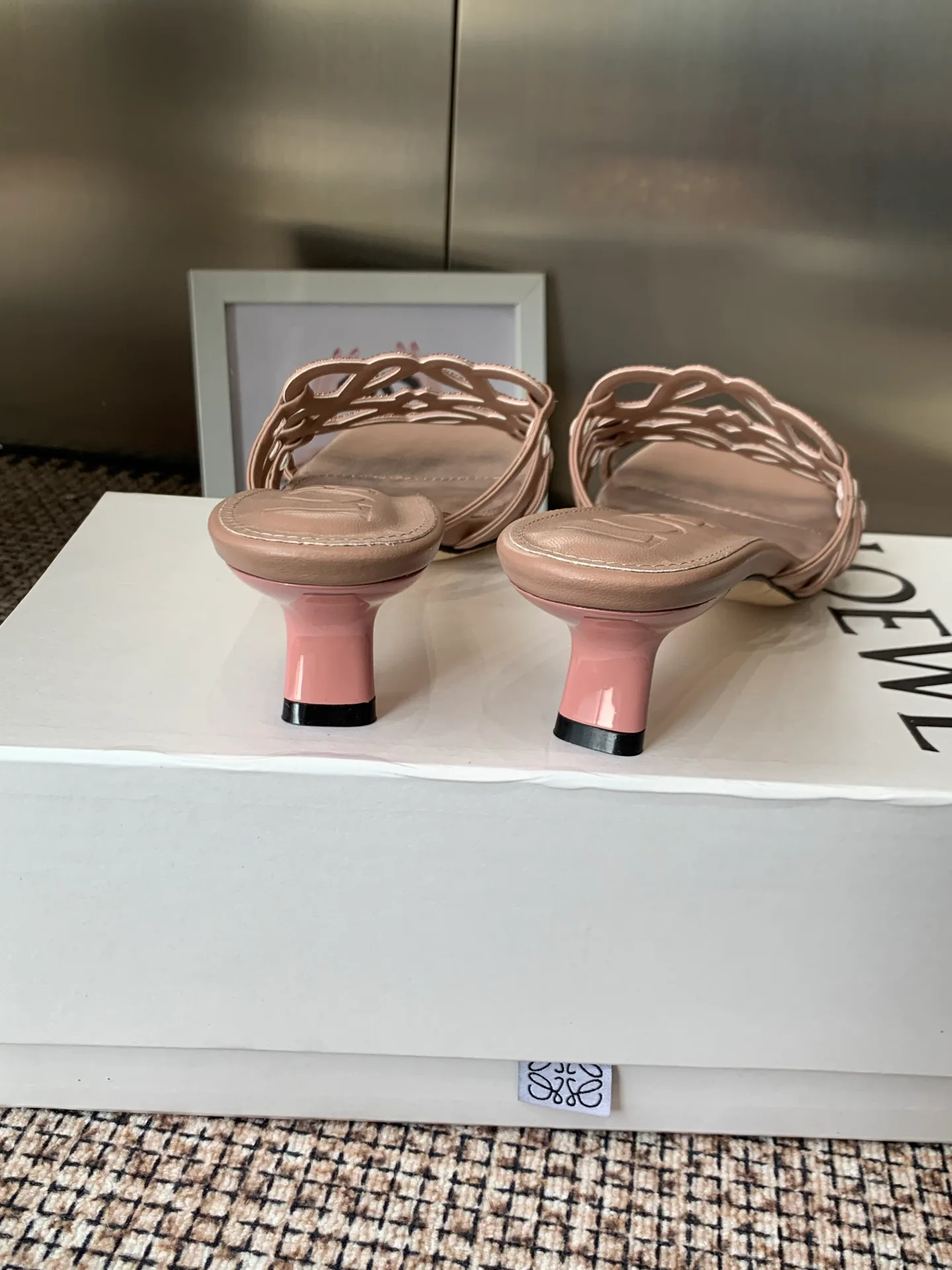 Босоножки Женские Loewe 11598697