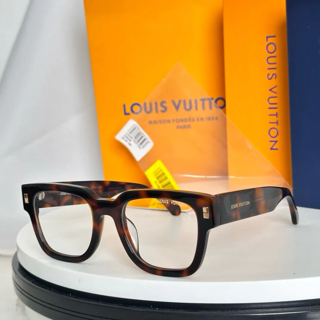 Очки Louis Vuitton 17646795