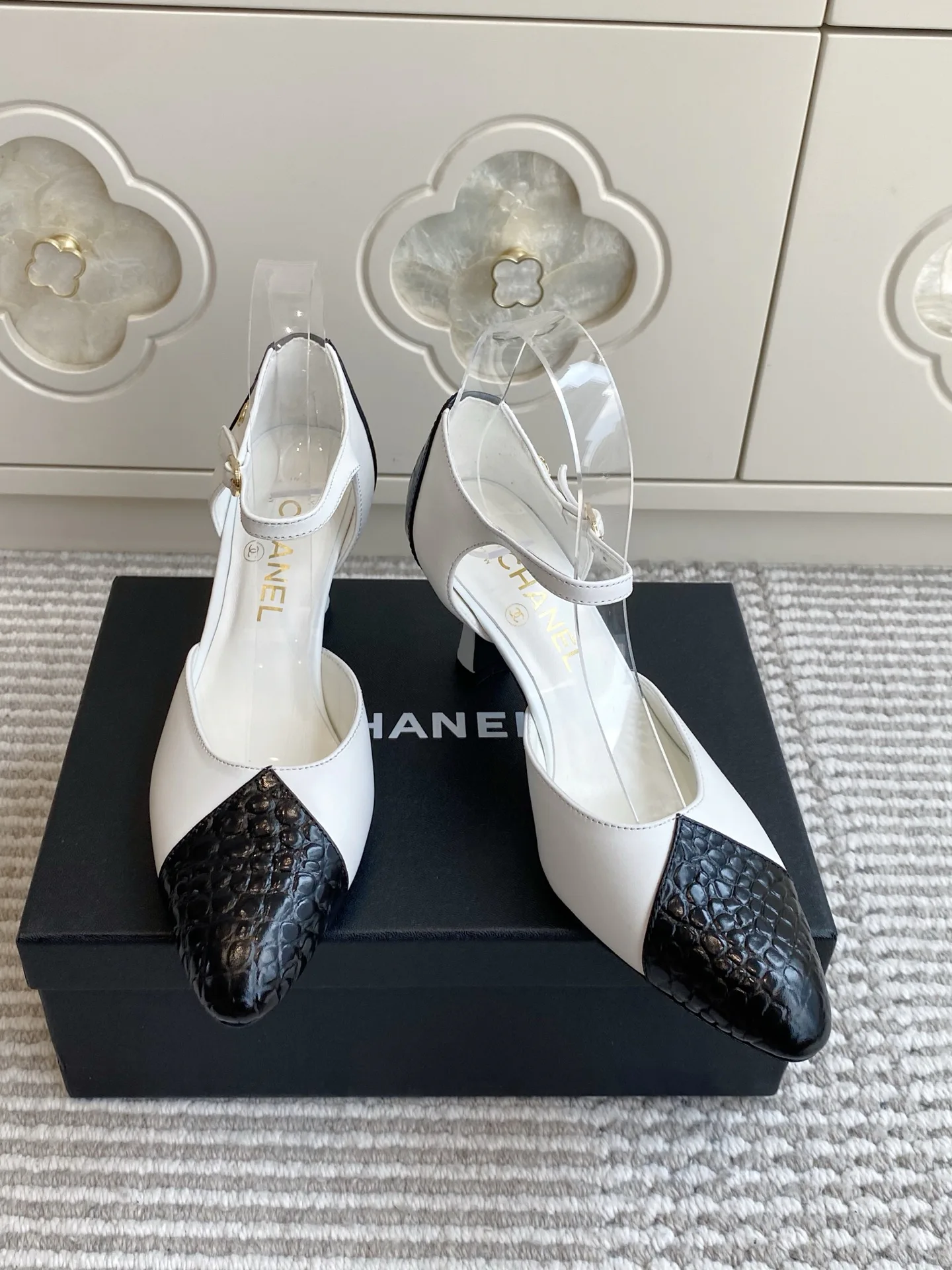 Туфли Женские Chanel 17527306