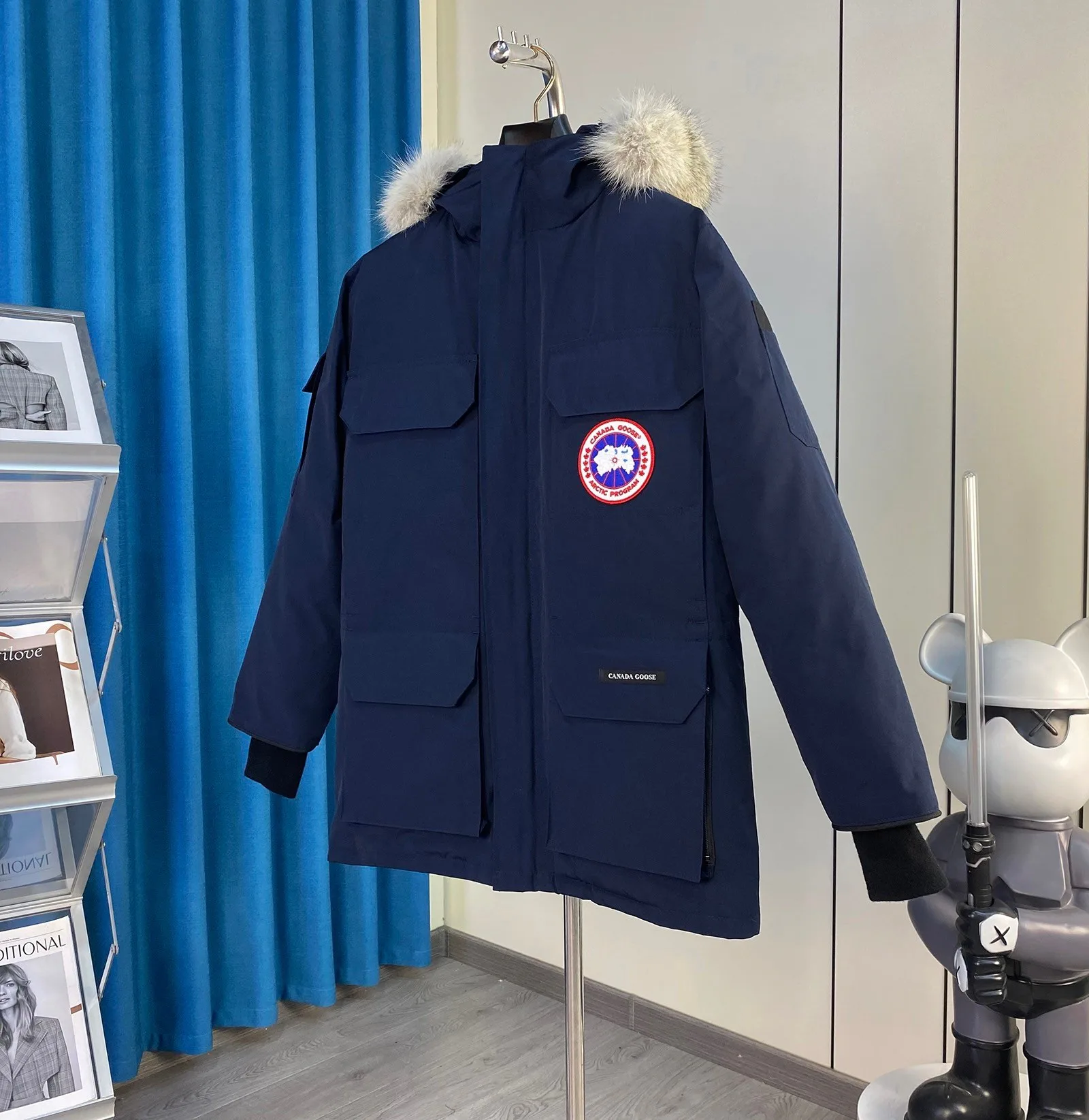Куртки И Пуховики Женские Canada Goose 17889512