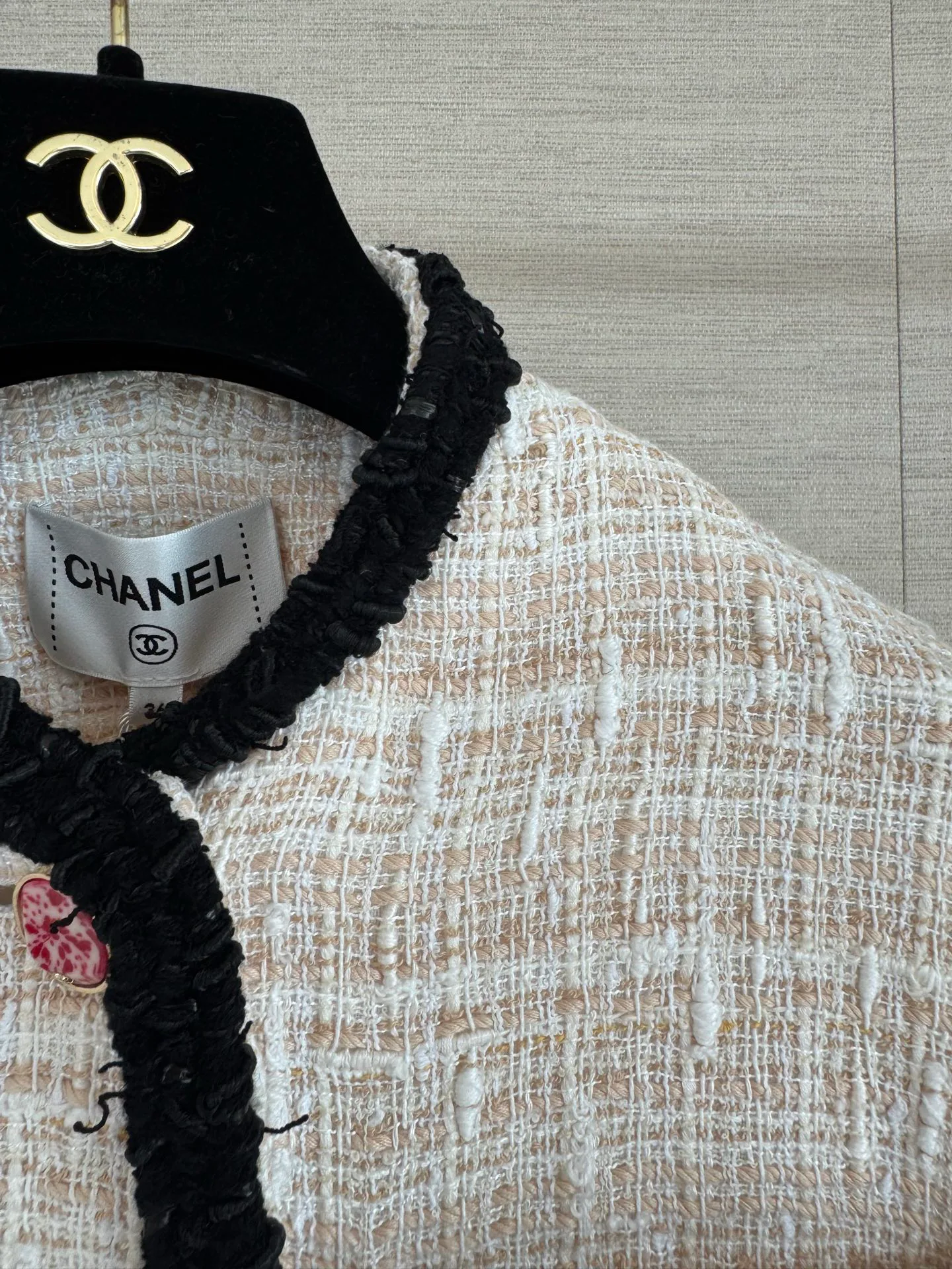 Жакеты Женские Chanel 19125904