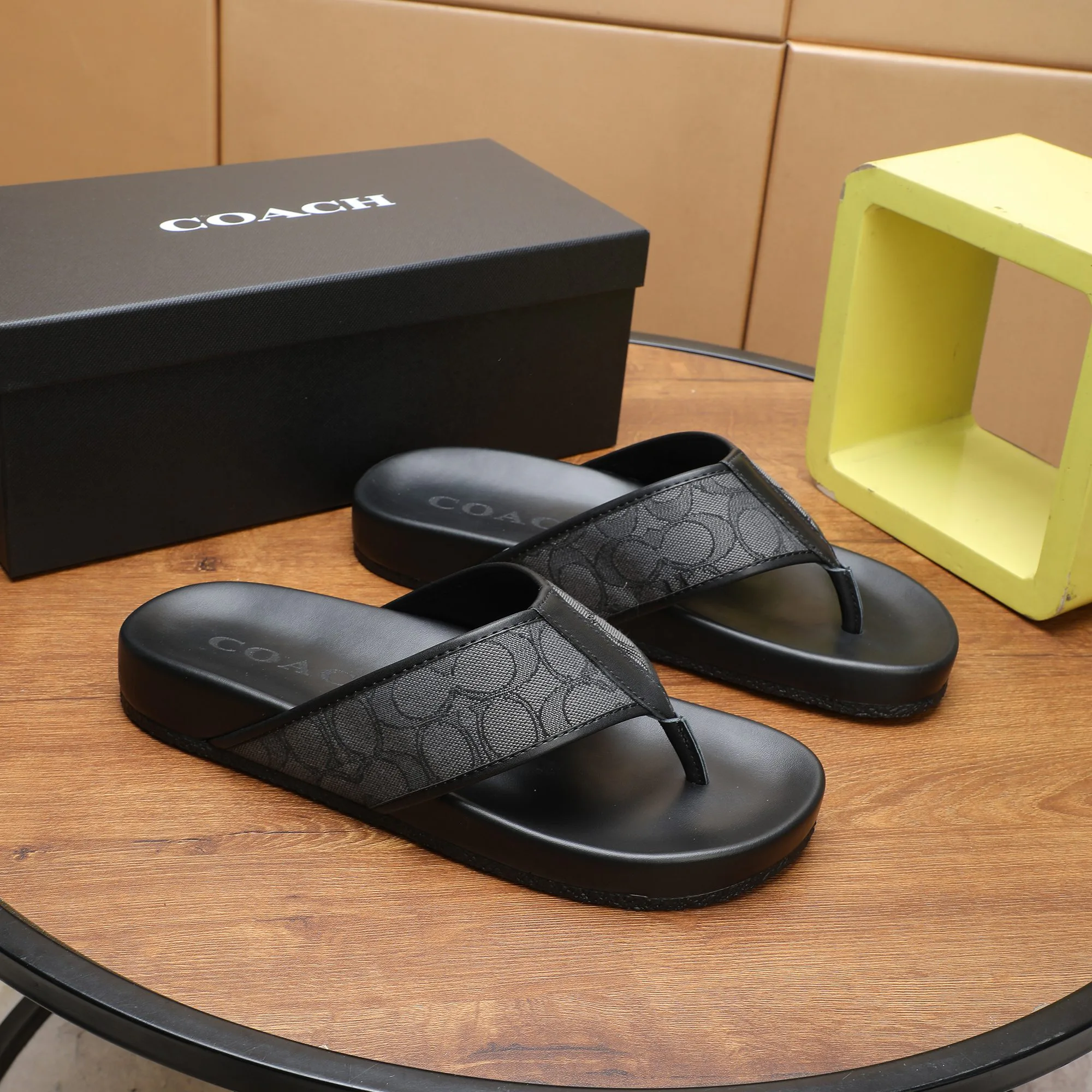 Шлепанцы Женские Coach 559069