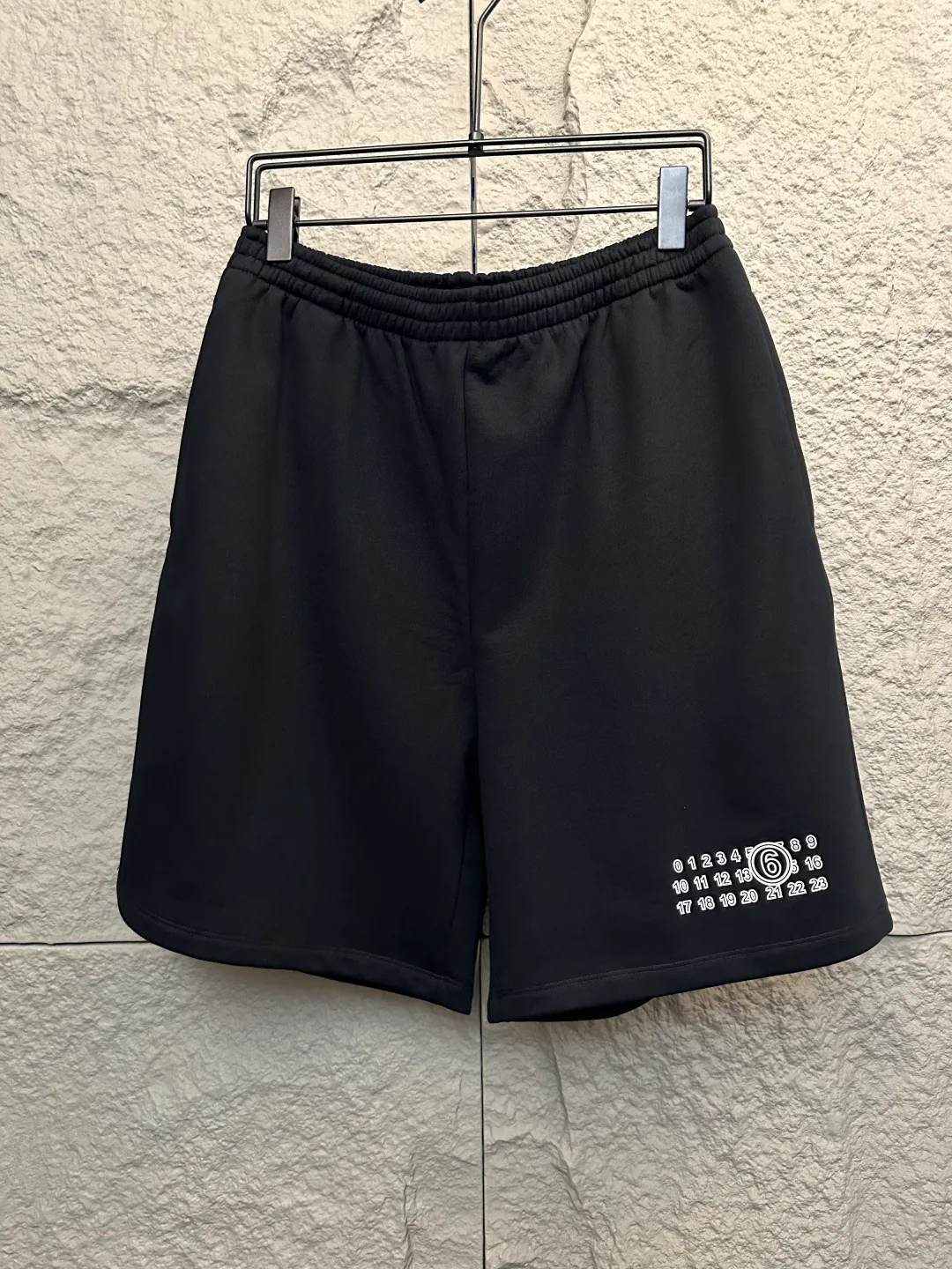 Шорты Женские Maison Margiela 12773396