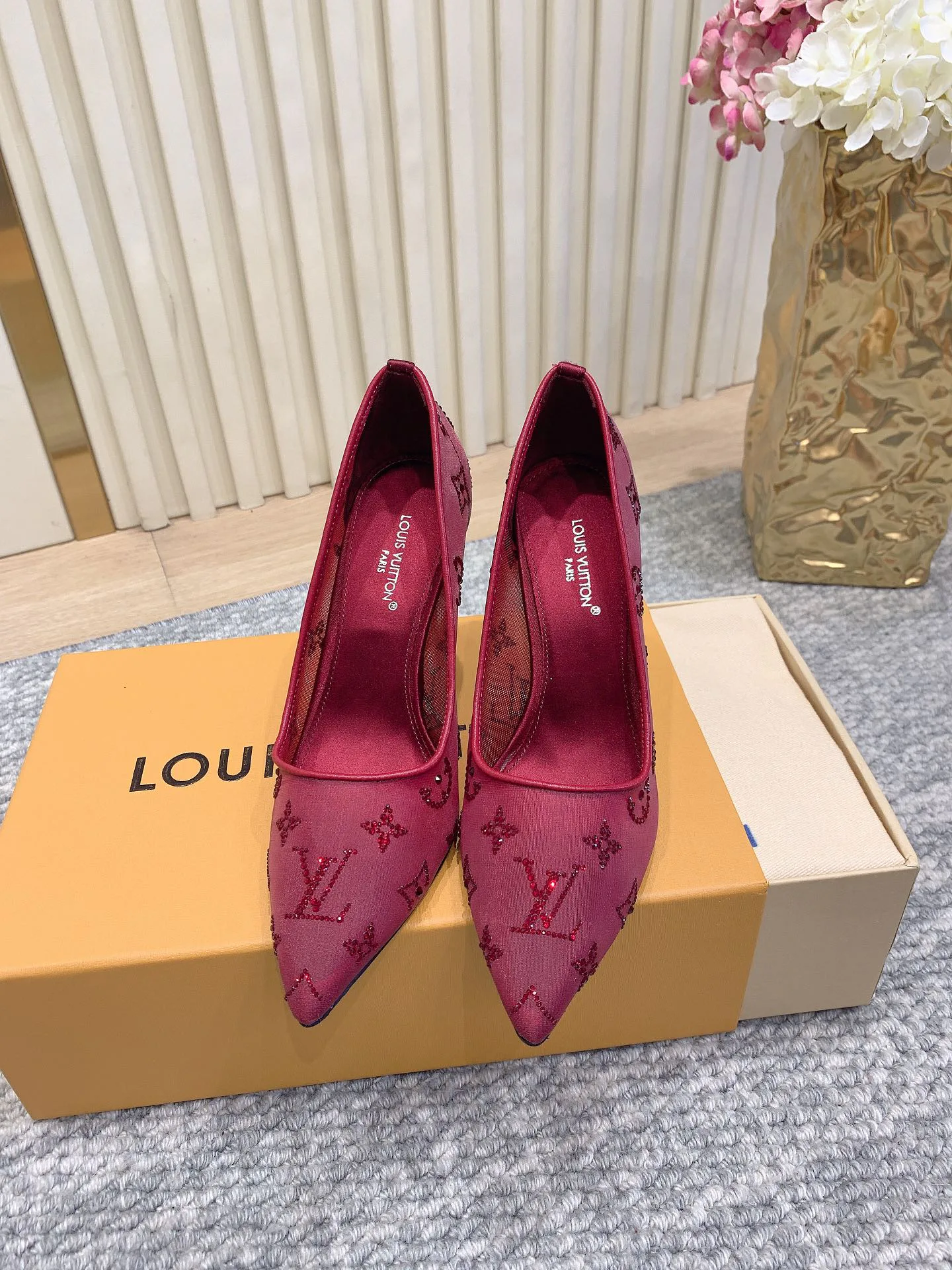 Туфли Женские Louis Vuitton 1834386