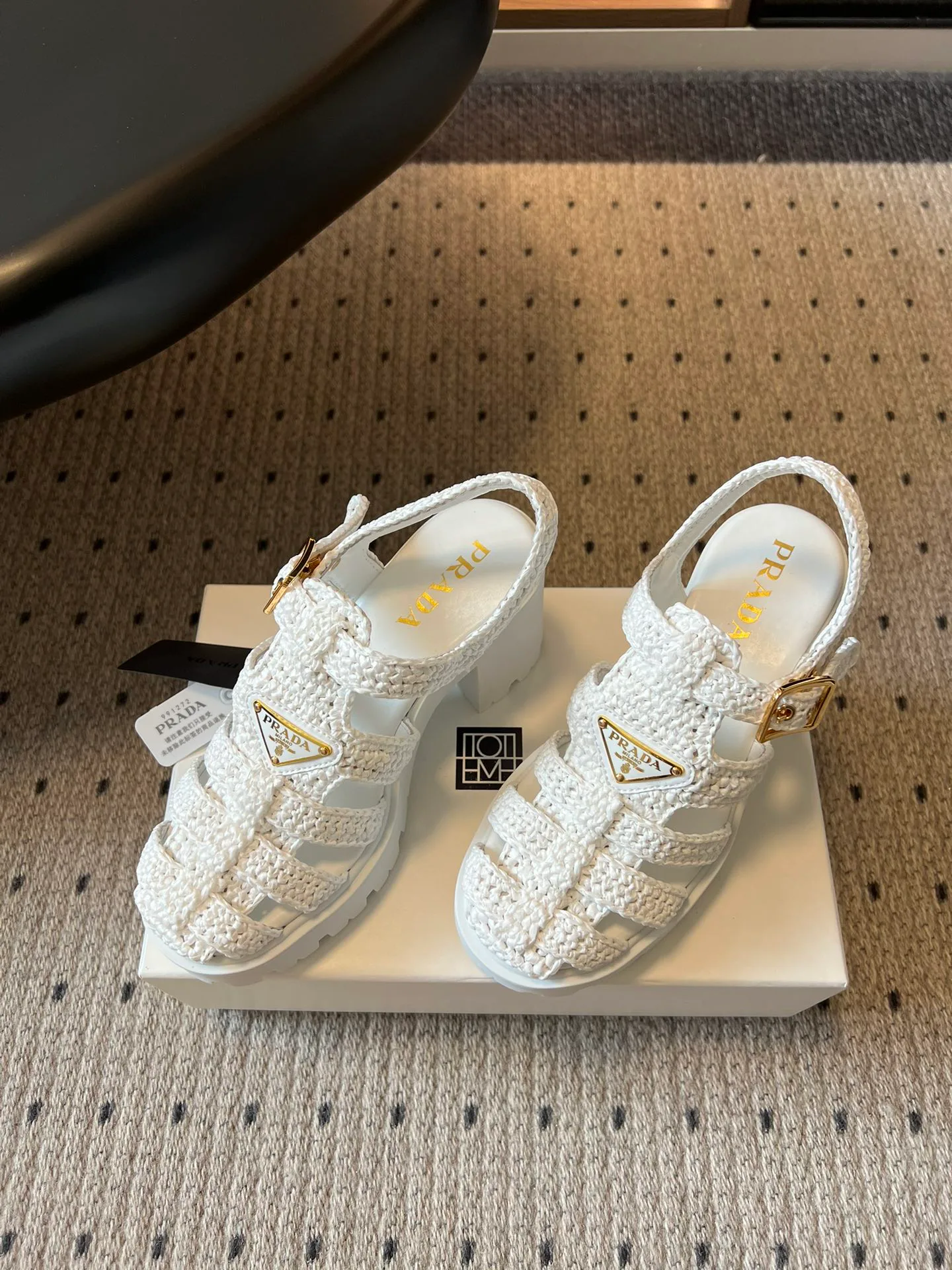 Босоножки Женские Prada 13581500