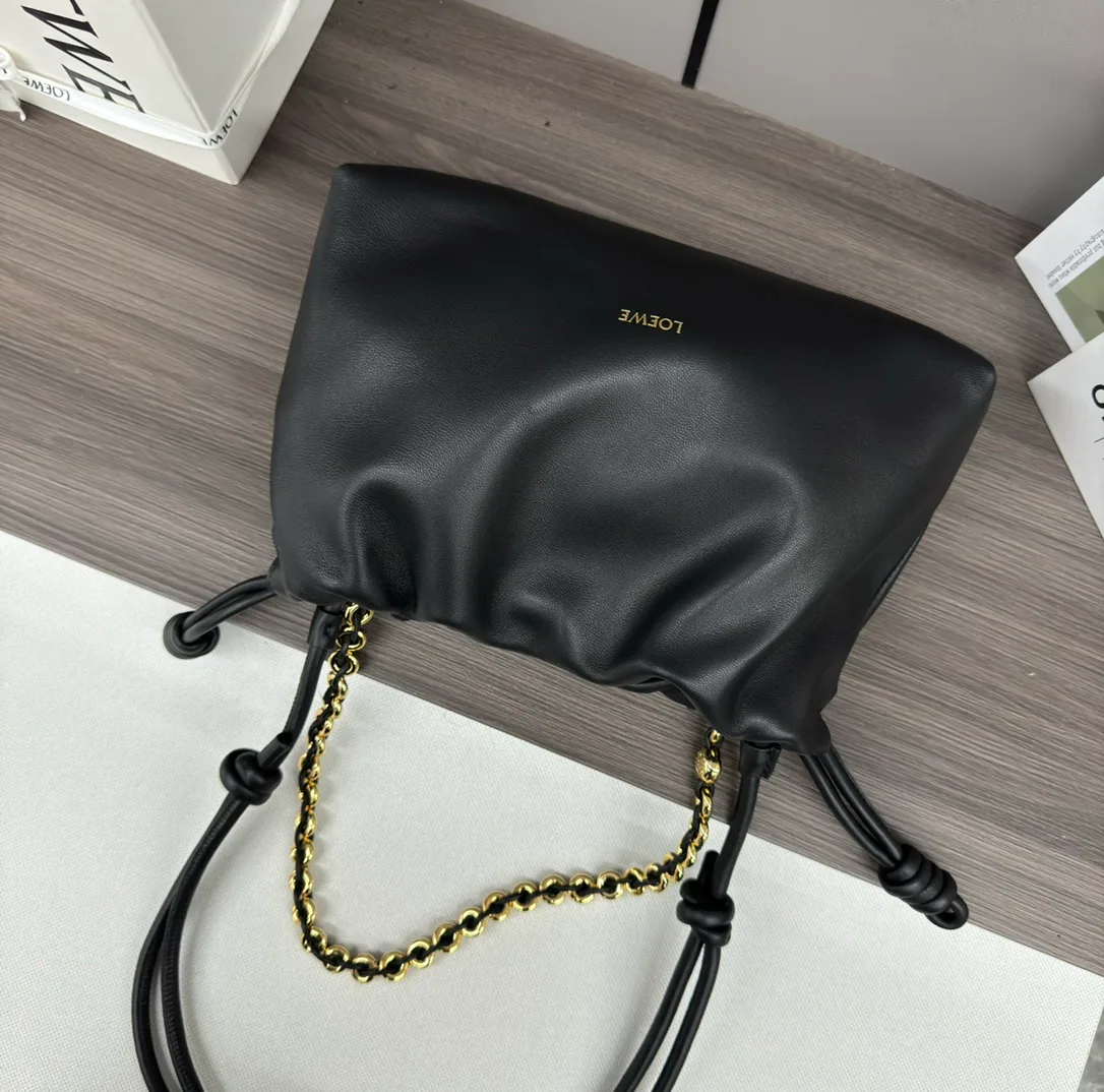 Классические Сумки Женские Loewe 11343644