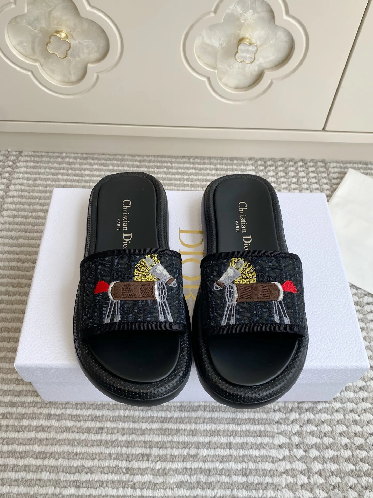 Шлепанцы Женские Christian Dior 11449513