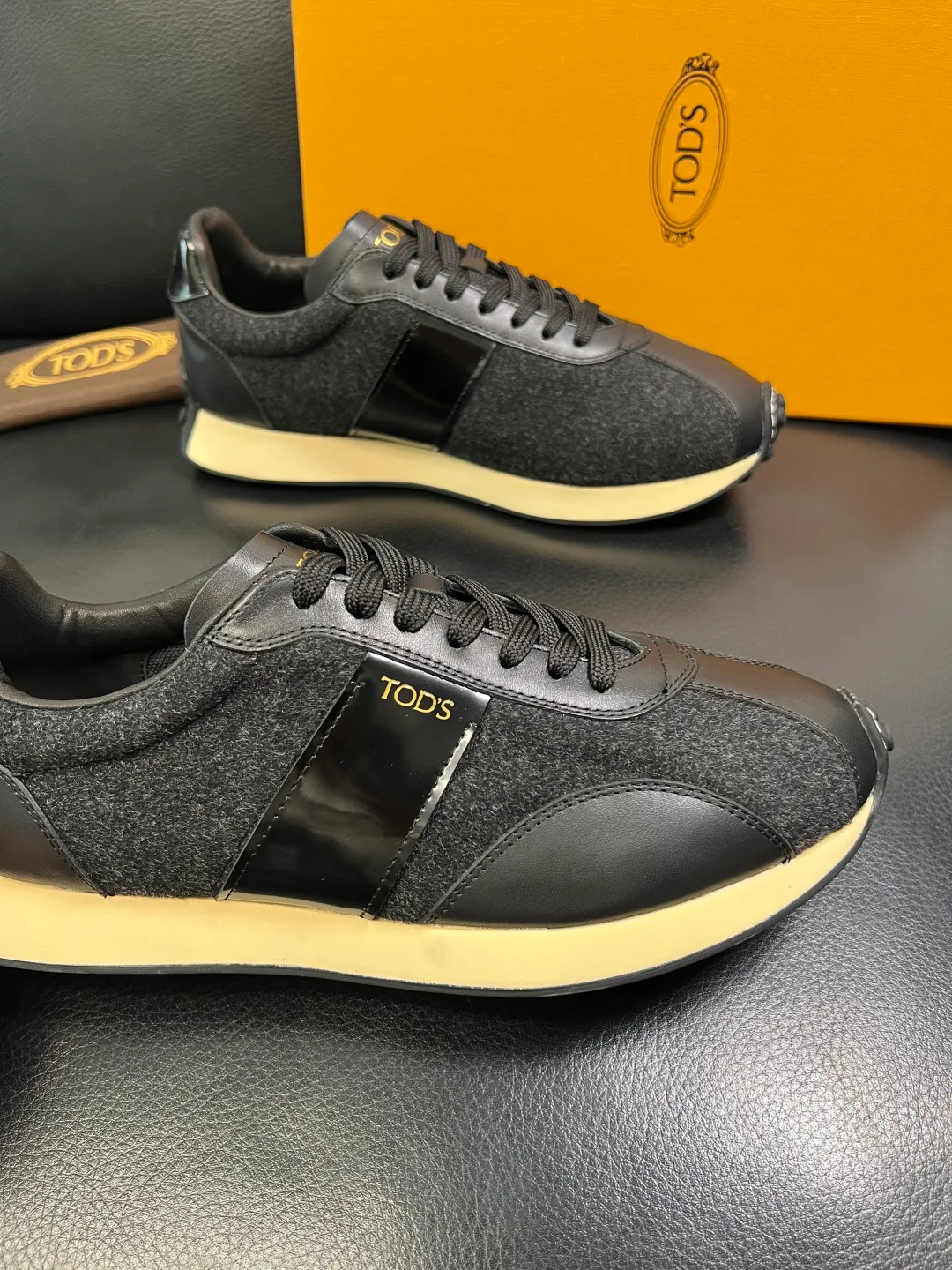 Кроссовки Мужские Tod's 420056