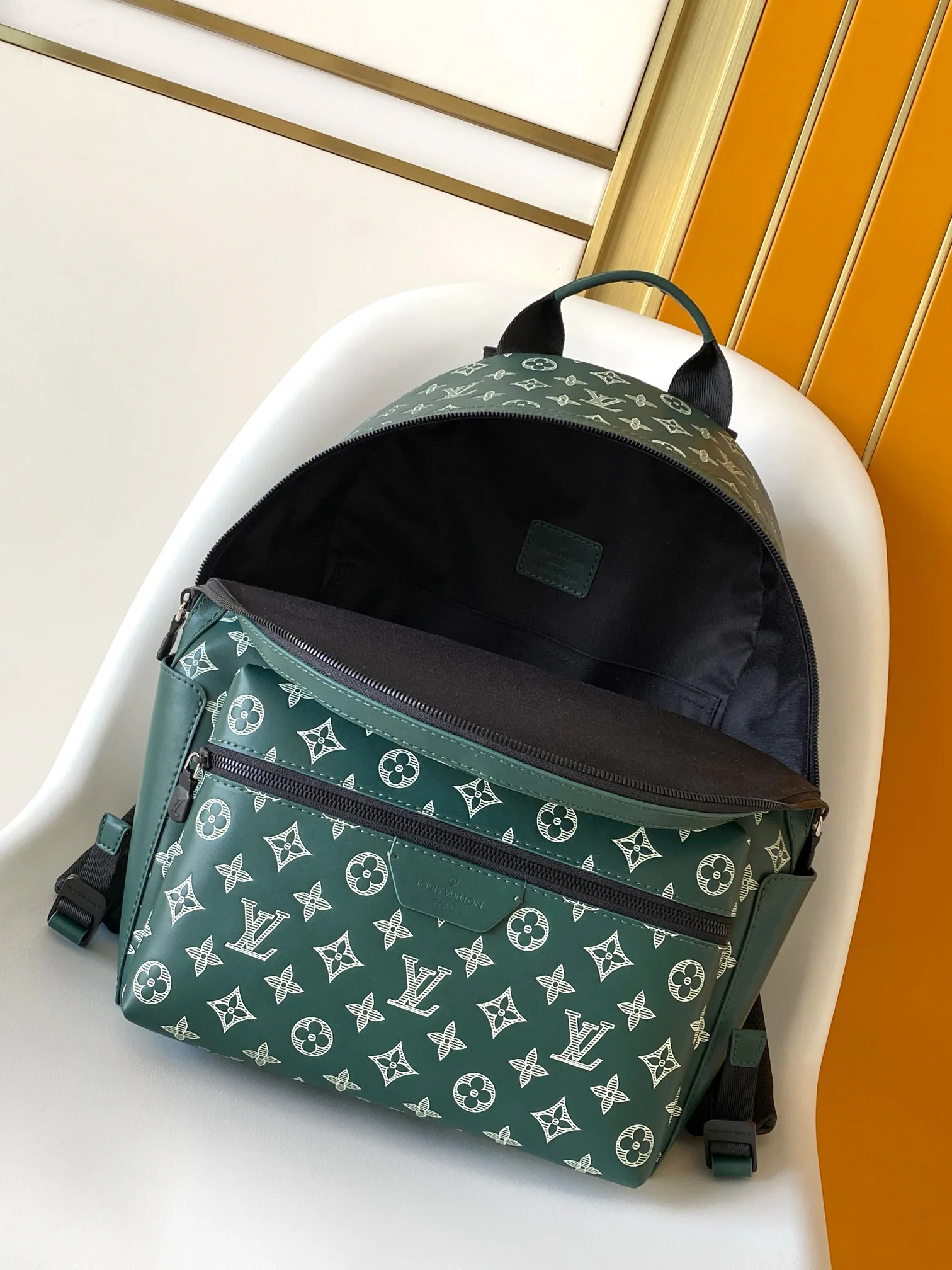 Рюкзаки Женские Louis Vuitton 1253930